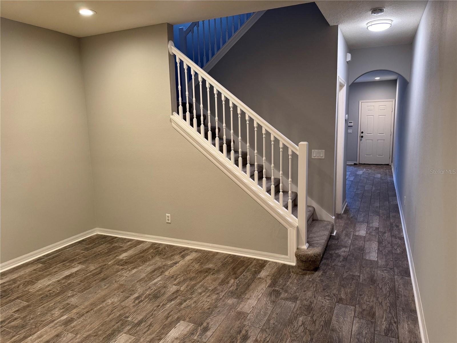 Image 9 of 22 For 280 Cape Harbour Loop 106