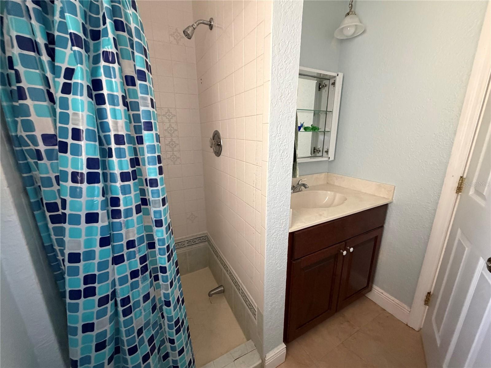 Image 10 of 29 For 1500 Crest Drive