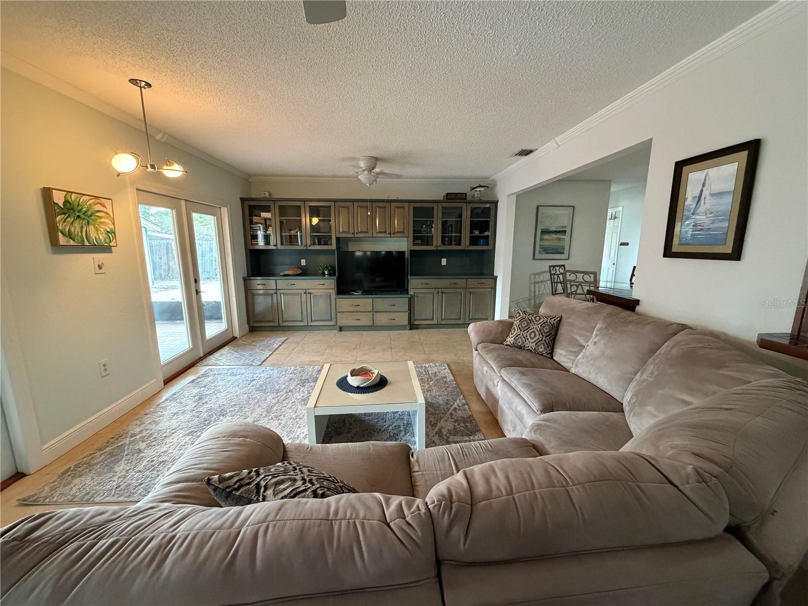 Image 12 of 29 For 1500 Crest Drive