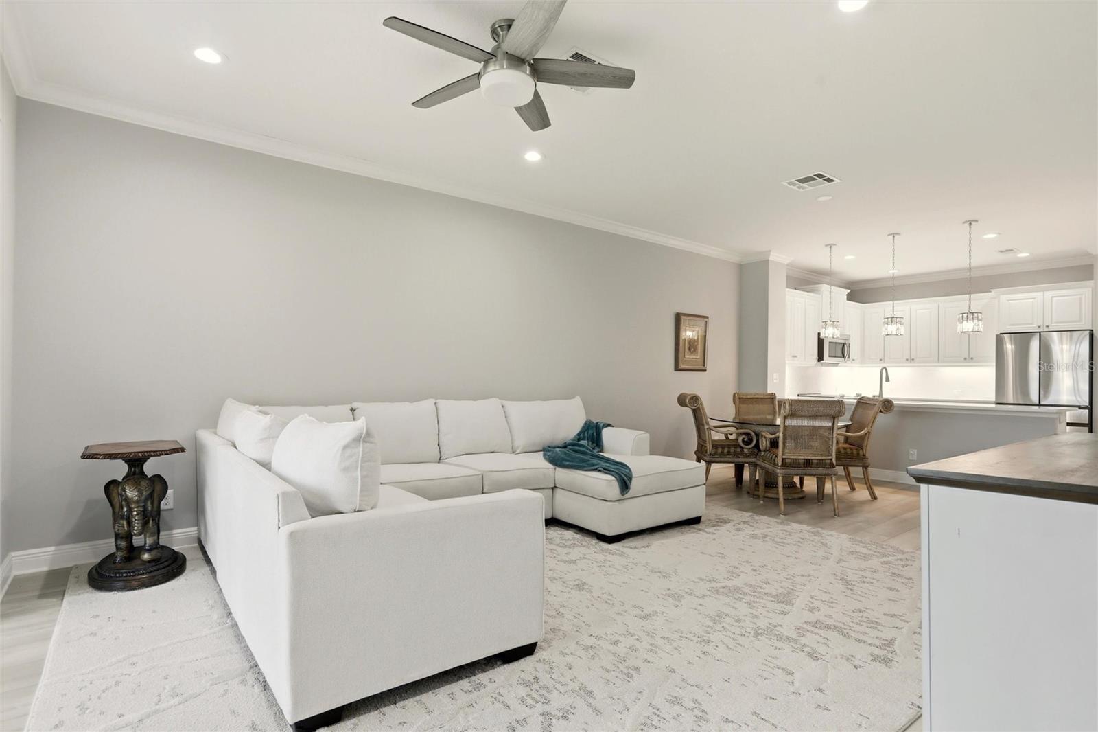 Image 10 of 47 For 8142 Miramar Way