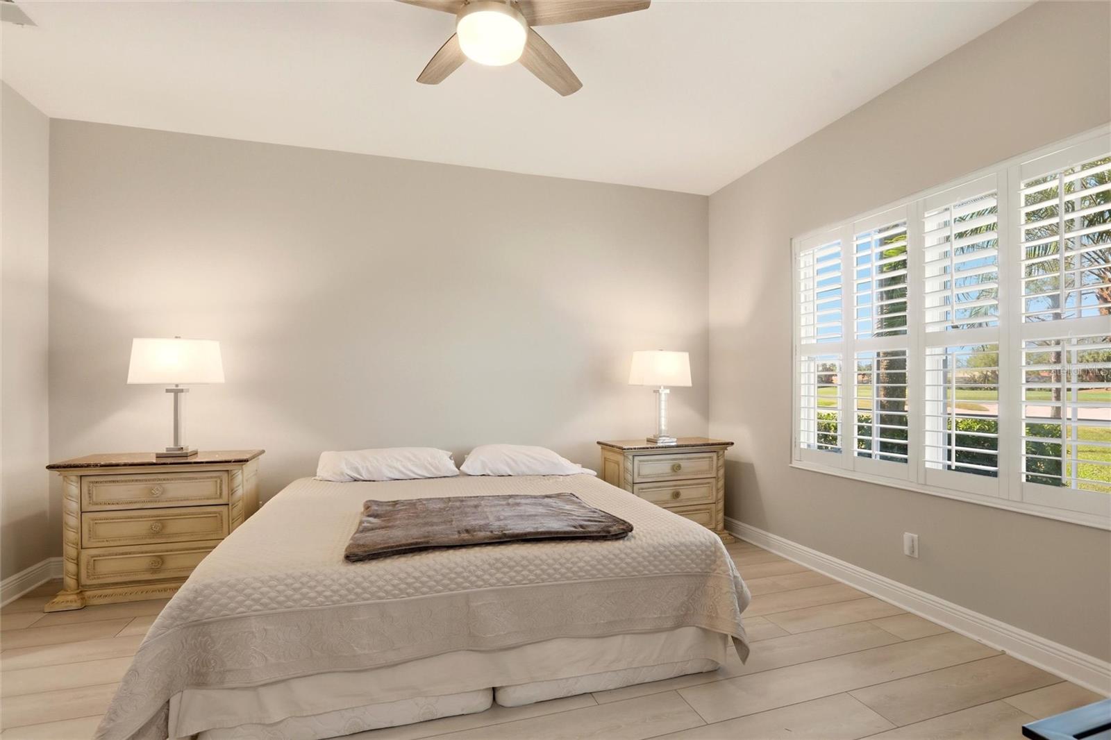 Image 15 of 47 For 8142 Miramar Way