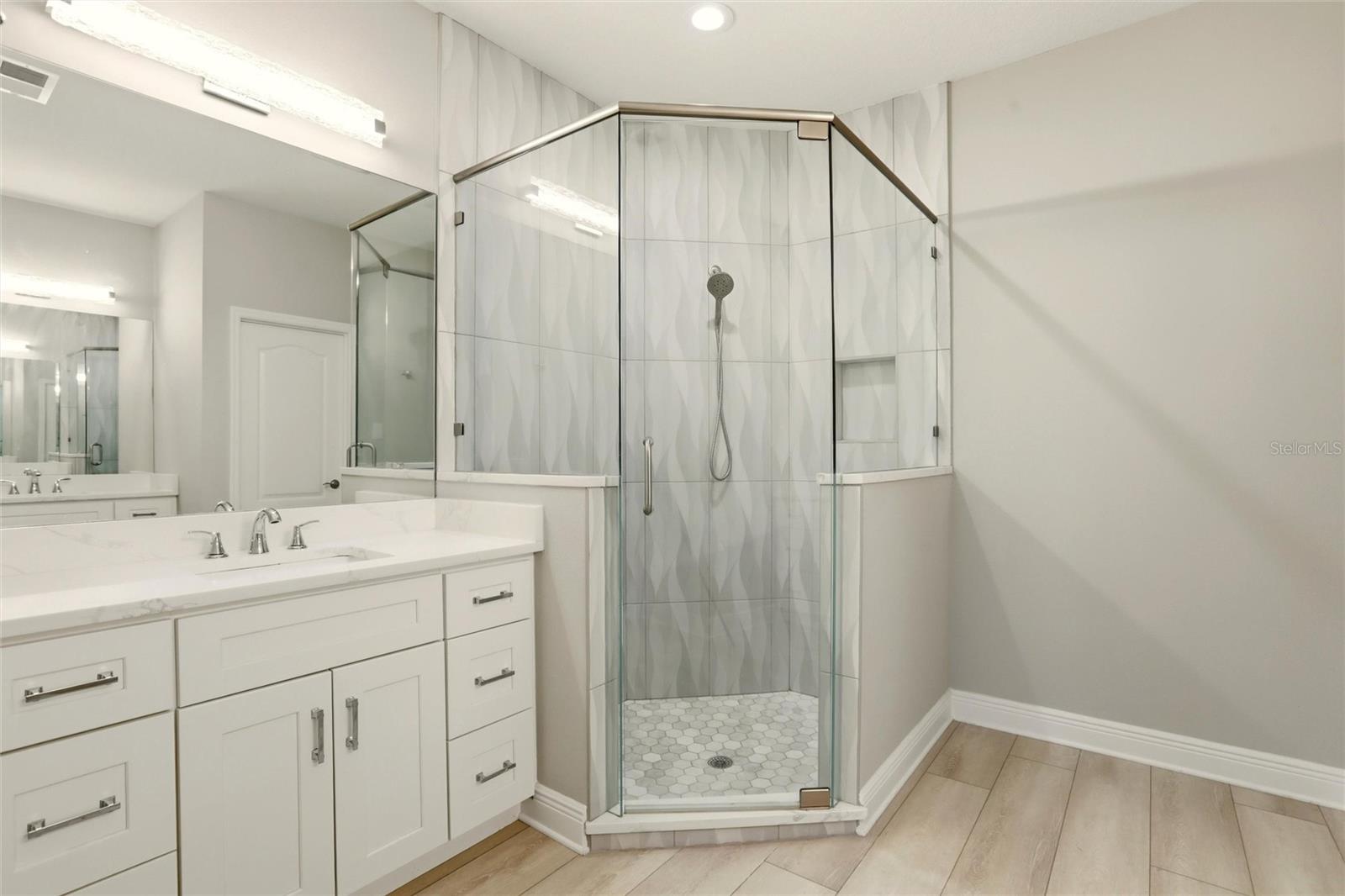 Image 20 of 47 For 8142 Miramar Way