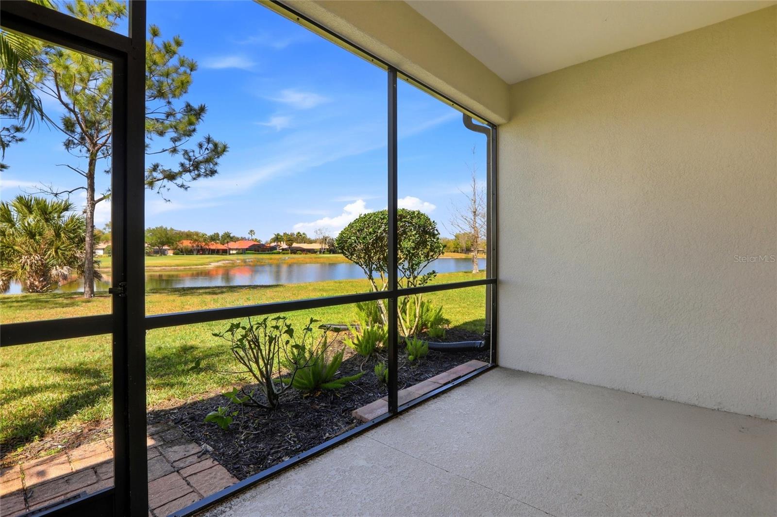 Image 35 of 47 For 8142 Miramar Way