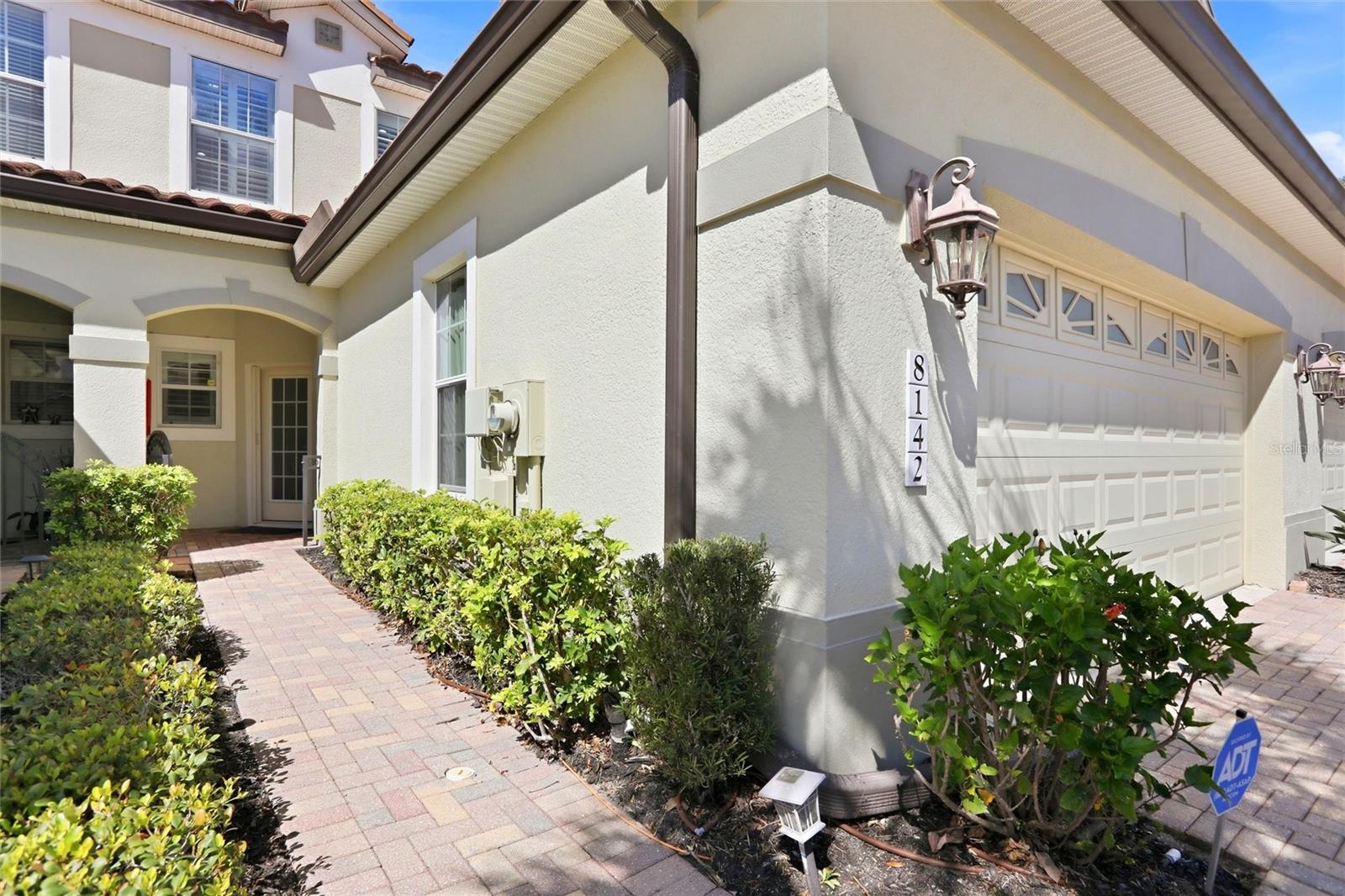 Image 6 of 47 For 8142 Miramar Way