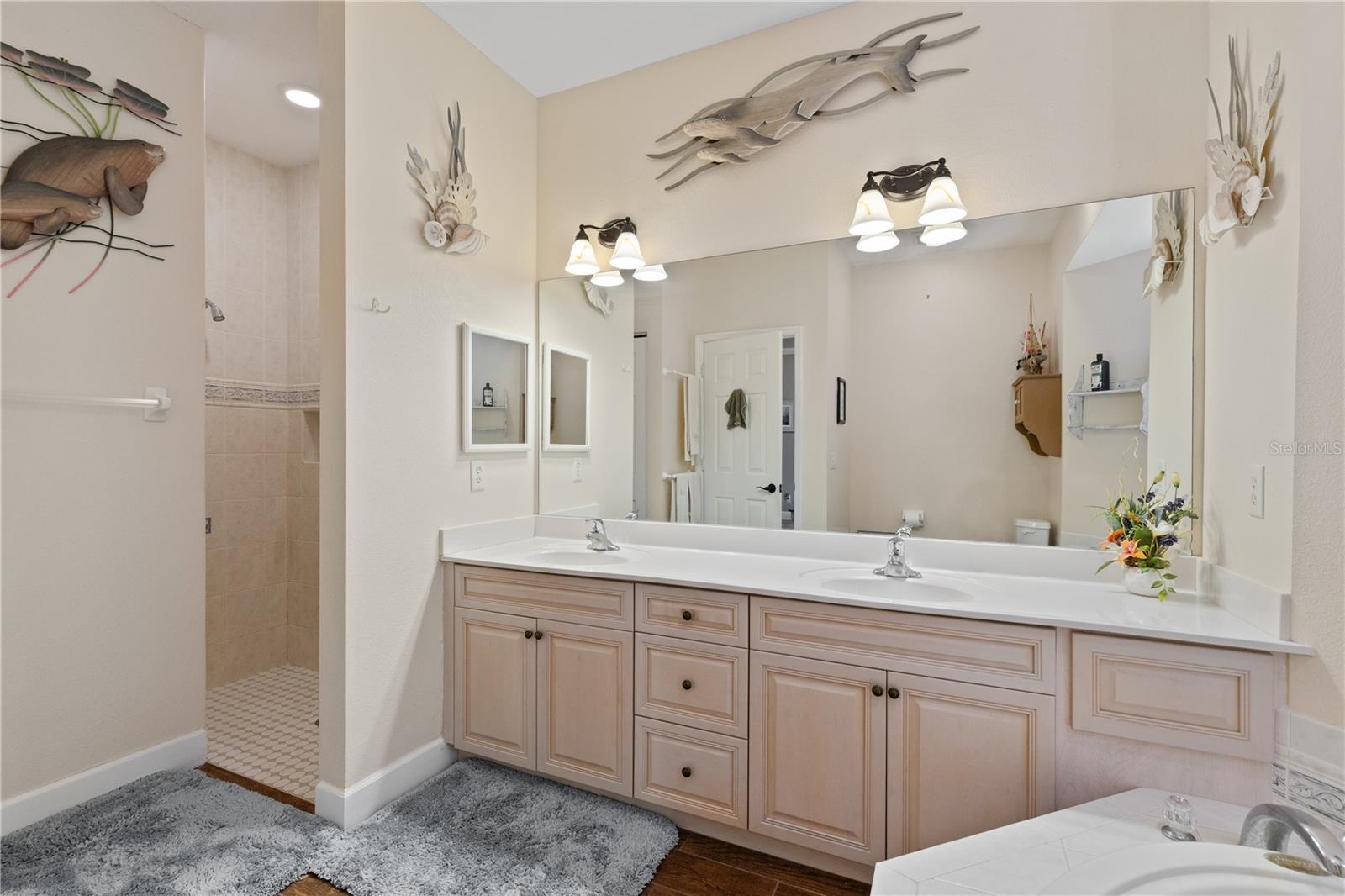 Image 29 of 45 For 27350 San Carlos Drive