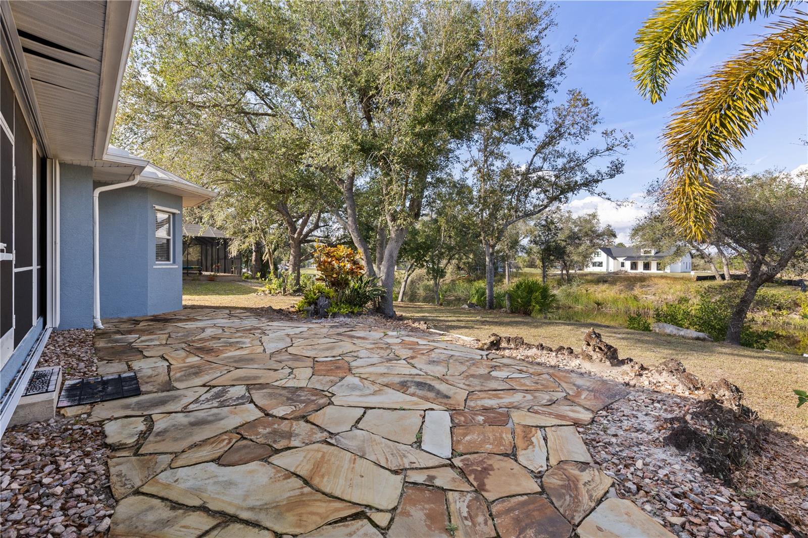 Image 33 of 45 For 27350 San Carlos Drive