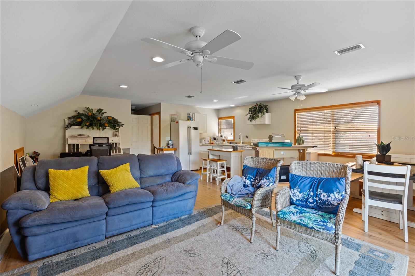 Image 40 of 45 For 27350 San Carlos Drive