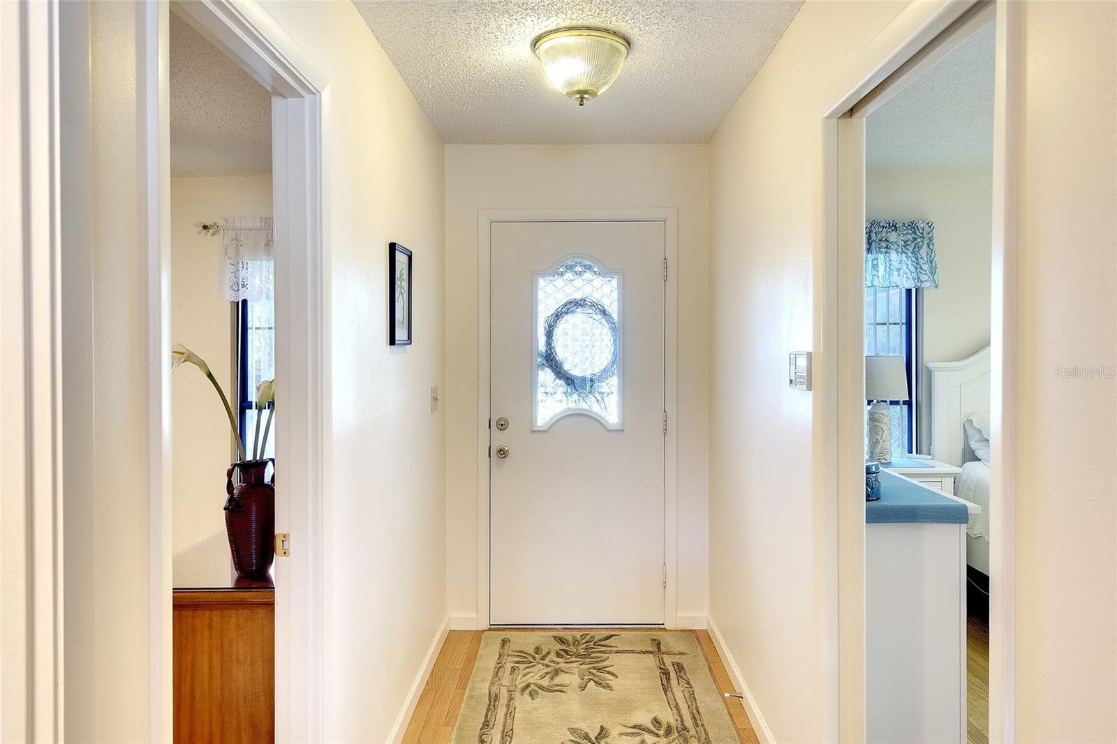 Image 2 of 34 For 6004 Vivienda Drive 8