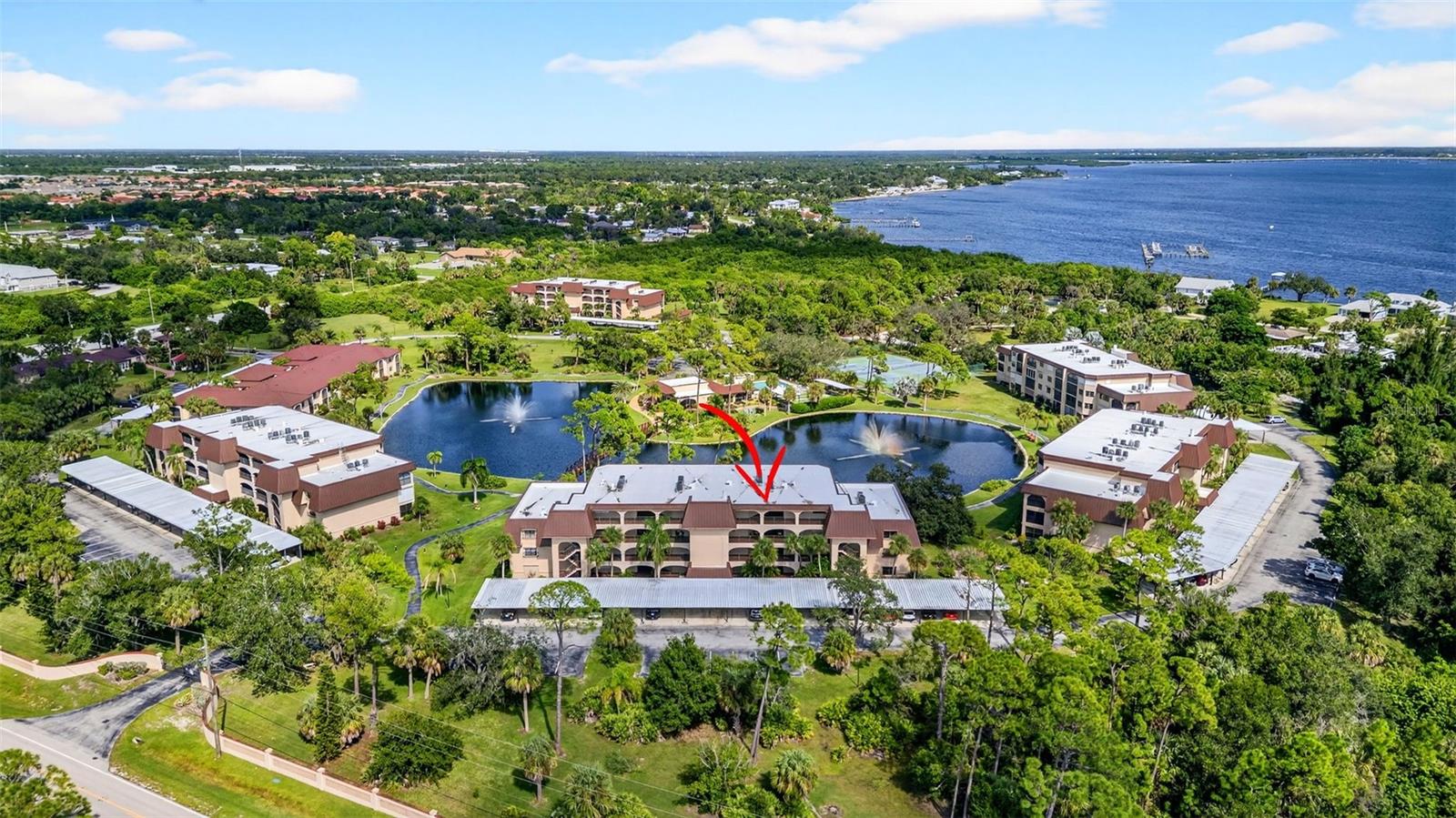 Image 48 of 68 For 23465 Harborview Road 814