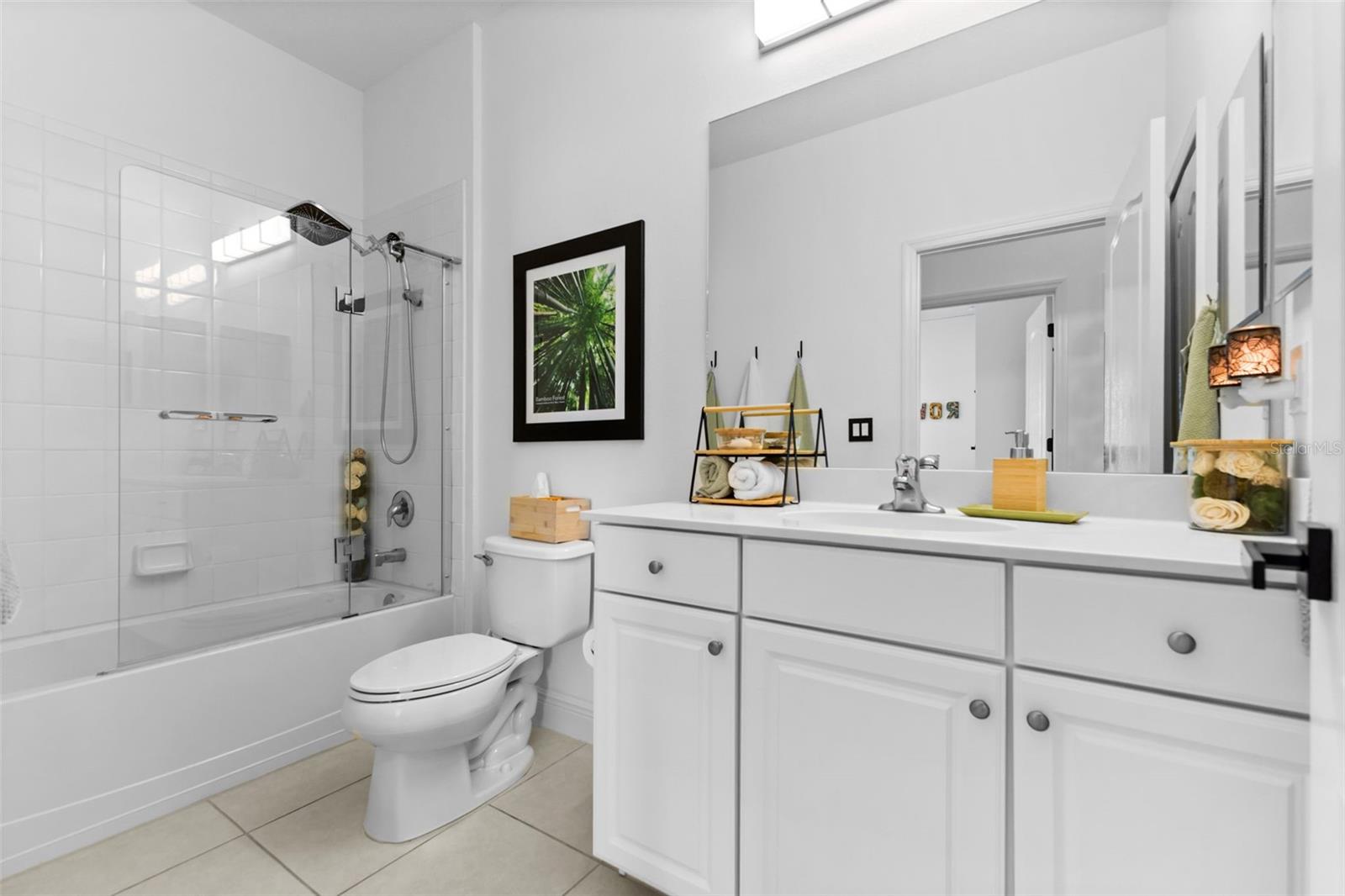 Image 22 of 38 For 1316 Thornbury Drive