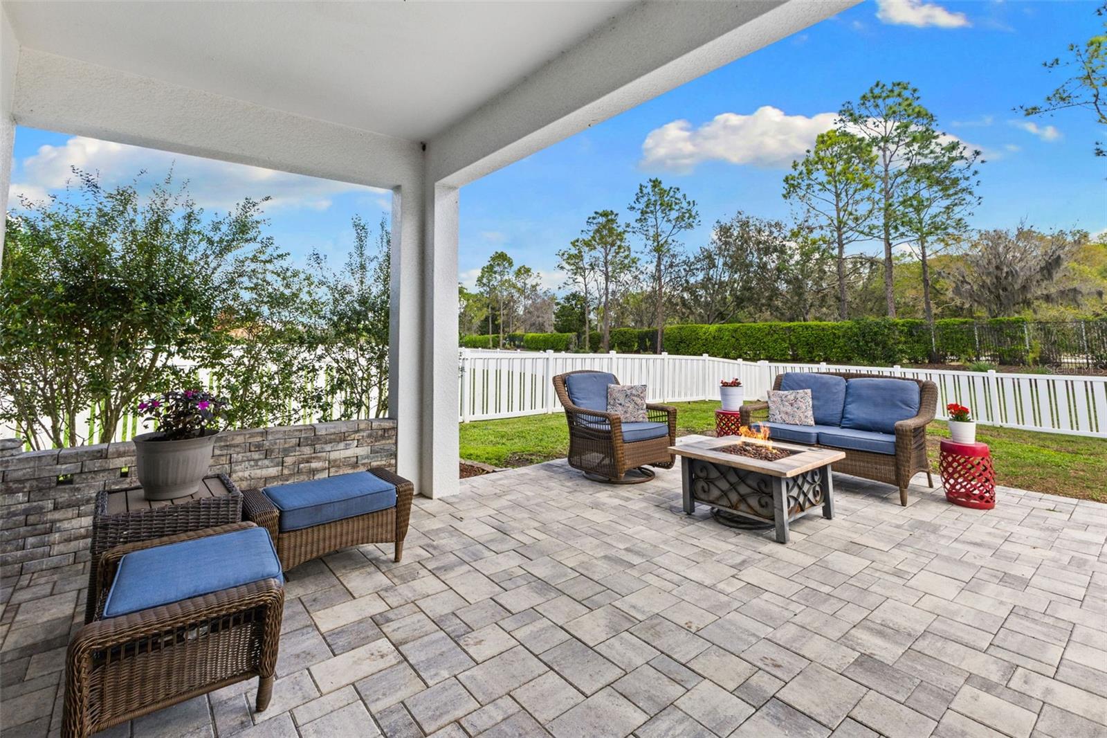 Image 27 of 38 For 1316 Thornbury Drive