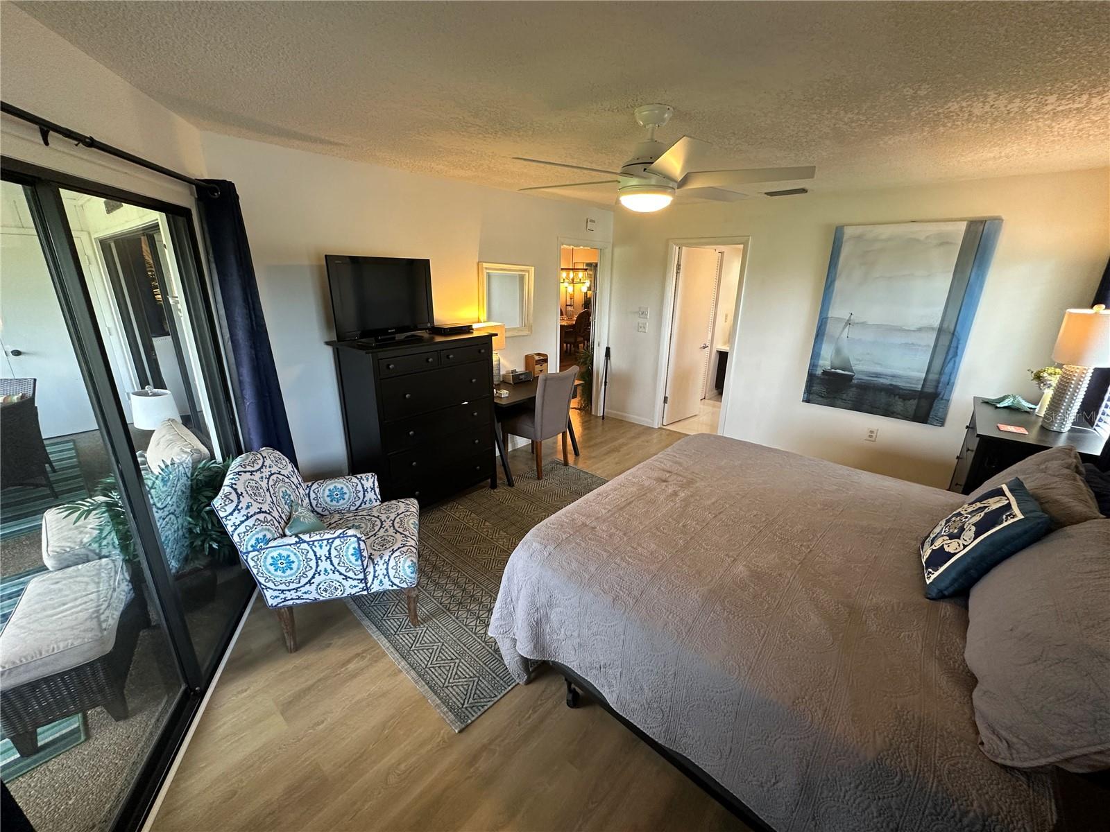 Image 16 of 30 For 3500 El Conquistador Parkway 344