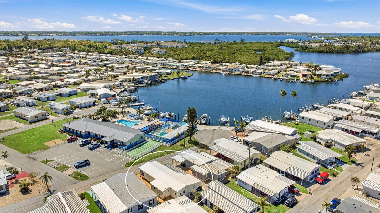 Image 31 of 50 For 2810 14th Street W