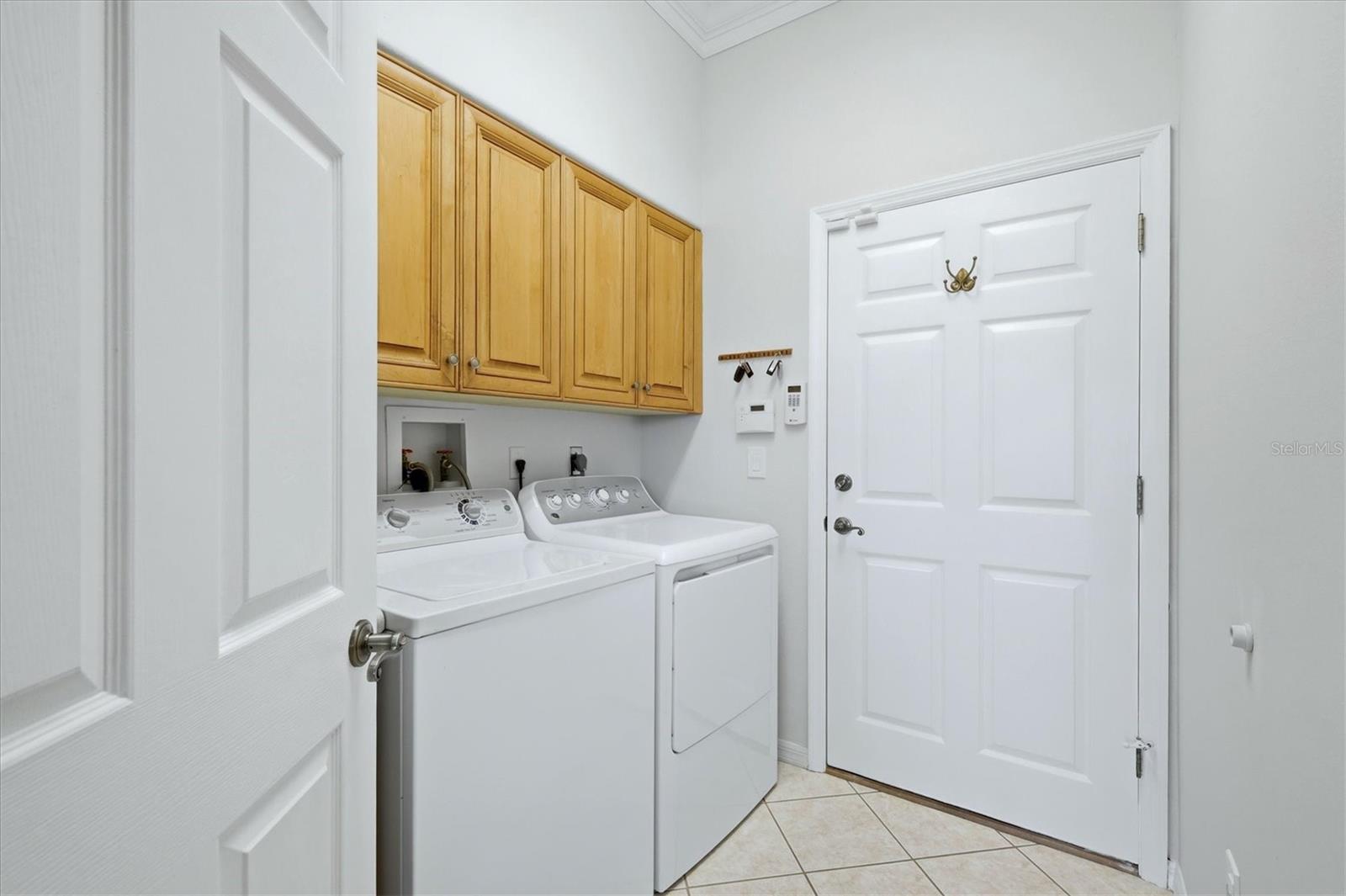 Image 33 of 71 For 7160 Serenoa Drive