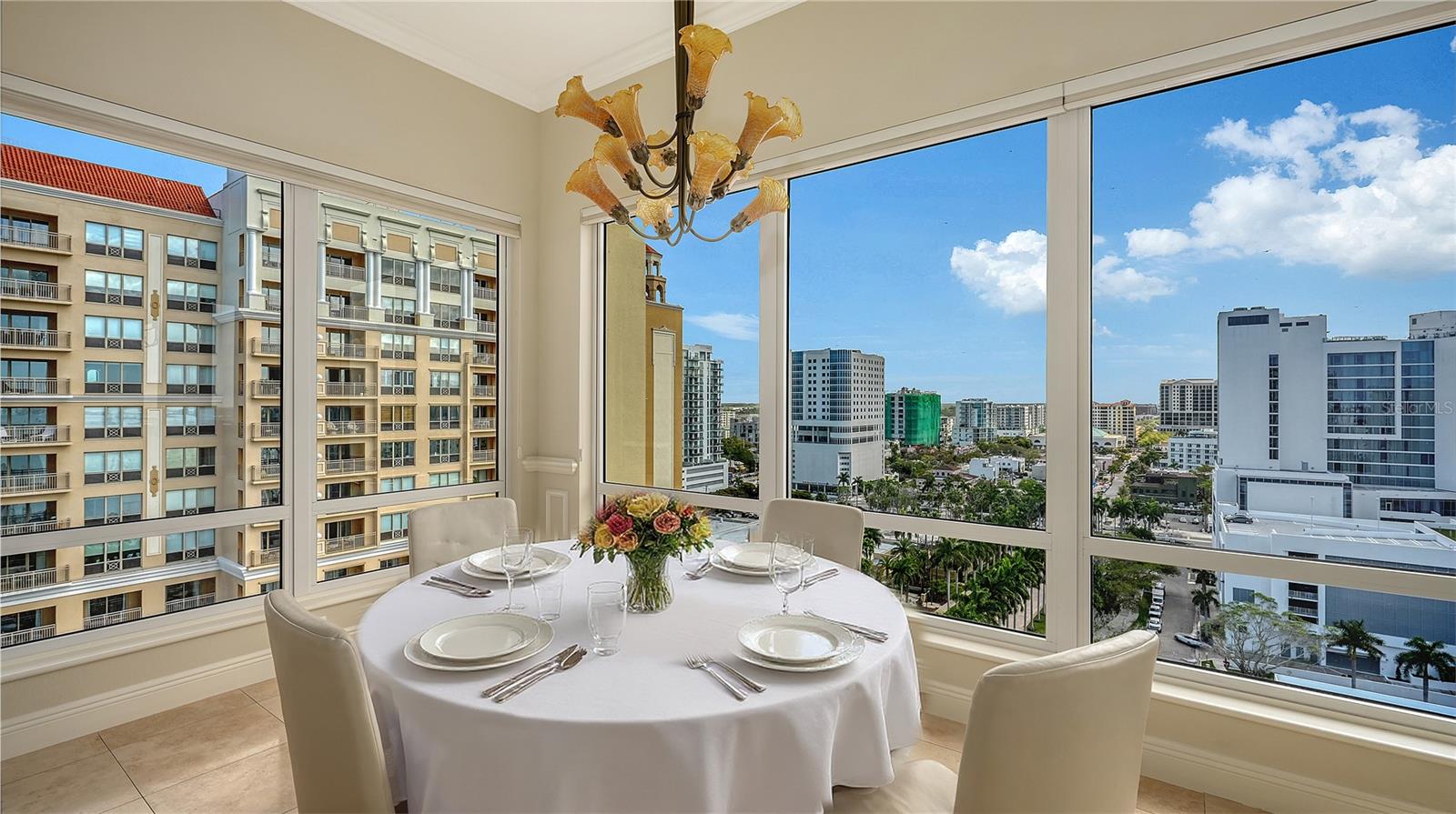 Image 10 of 40 For 35 Watergate Drive 1506