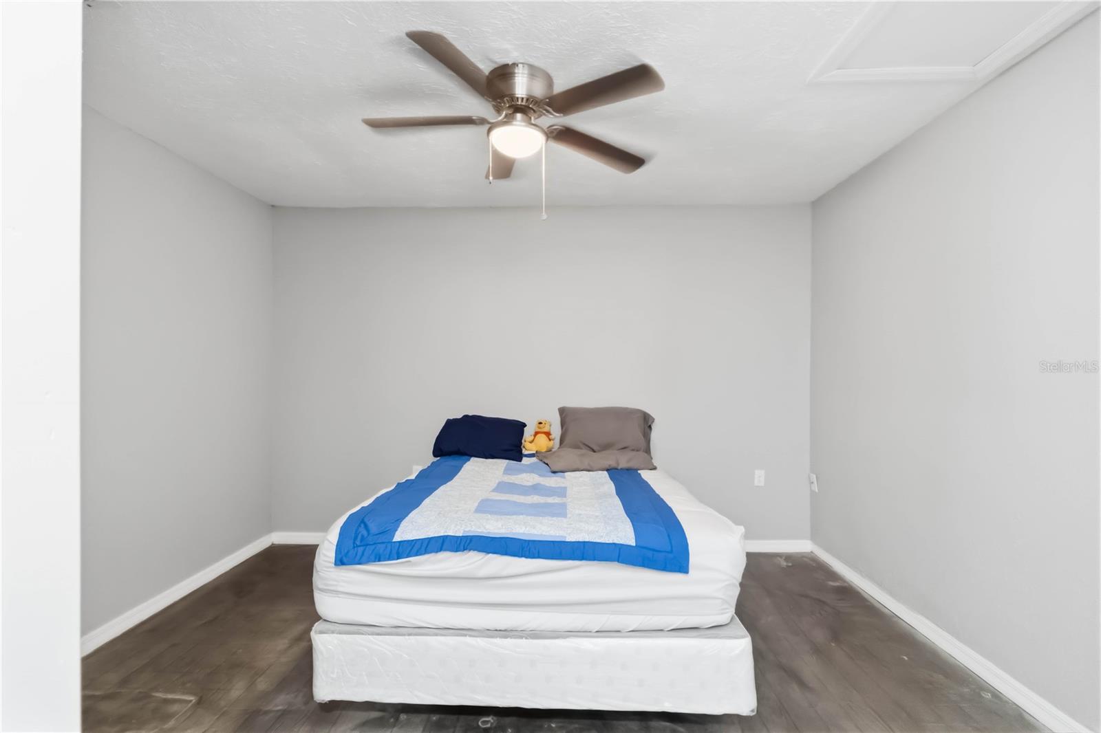 Image 10 of 19 For 2710 5th Street E