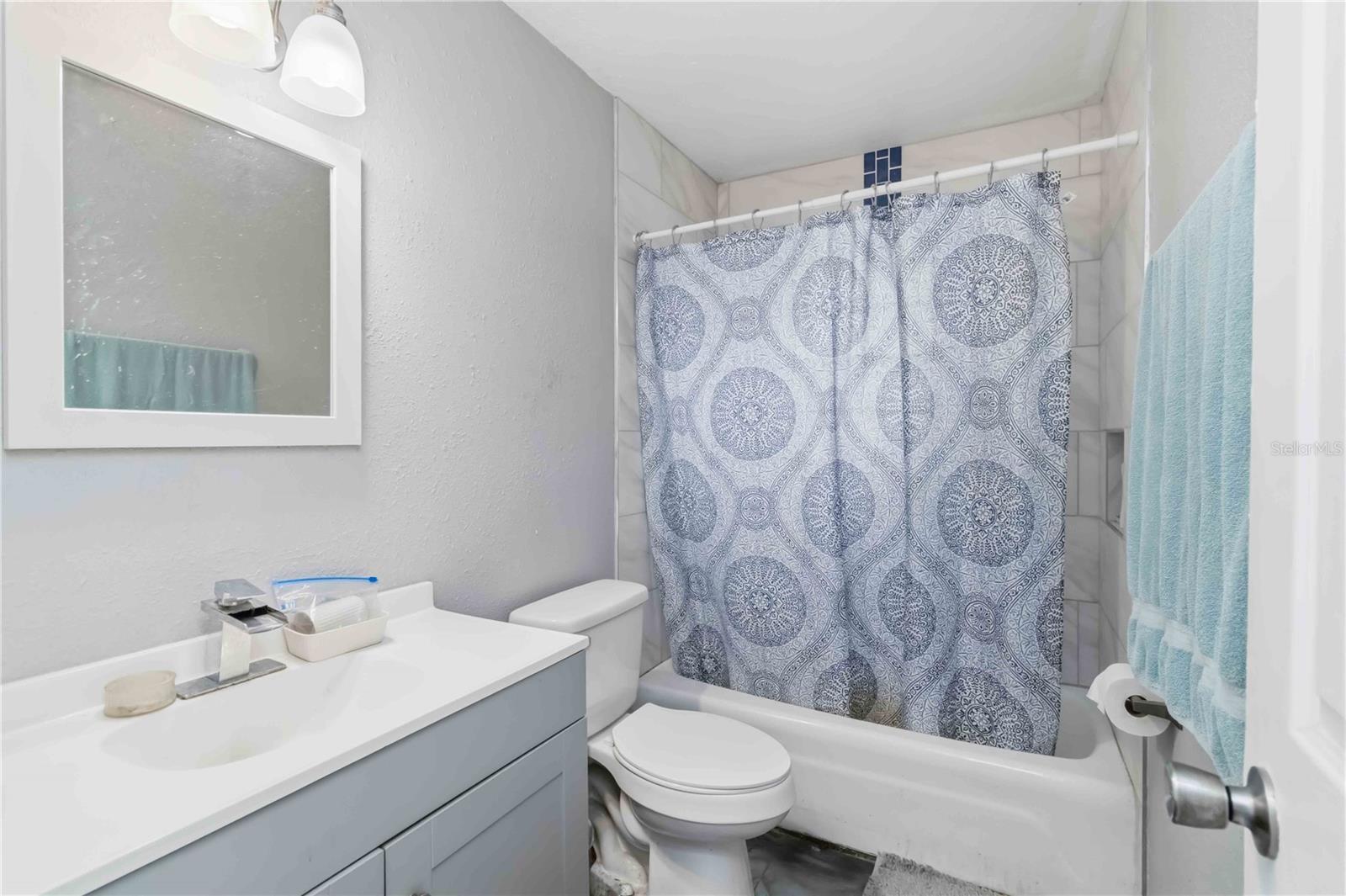 Image 12 of 19 For 2710 5th Street E