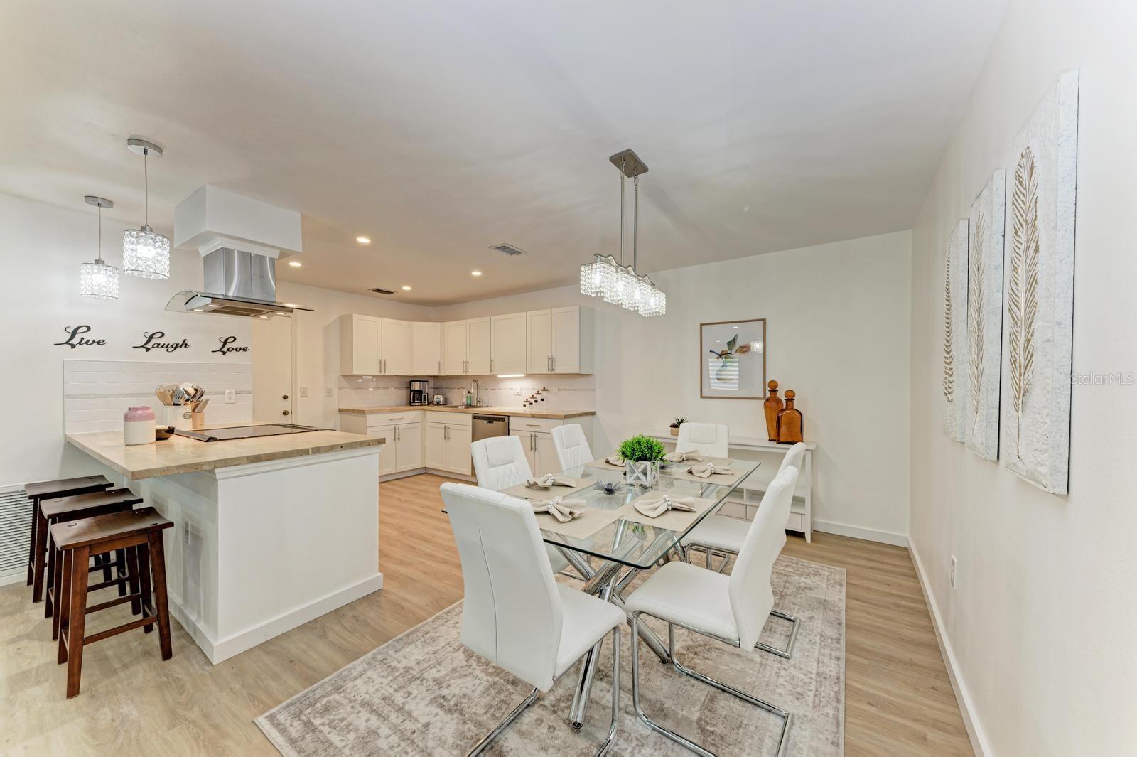 Image 7 of 23 For 3316 Vivienda Boulevard