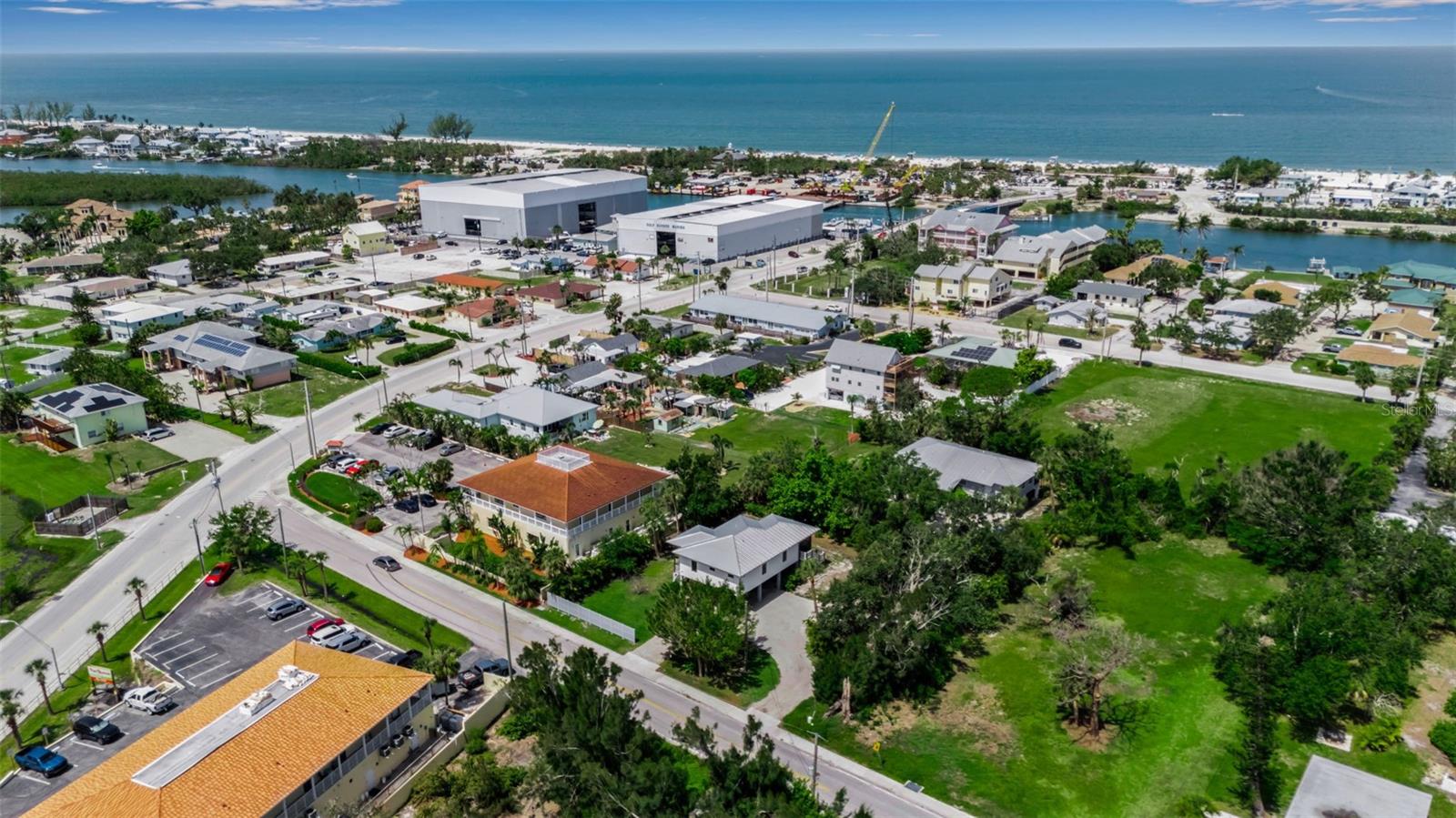 Image 10 of 94 For 105 Shore Road