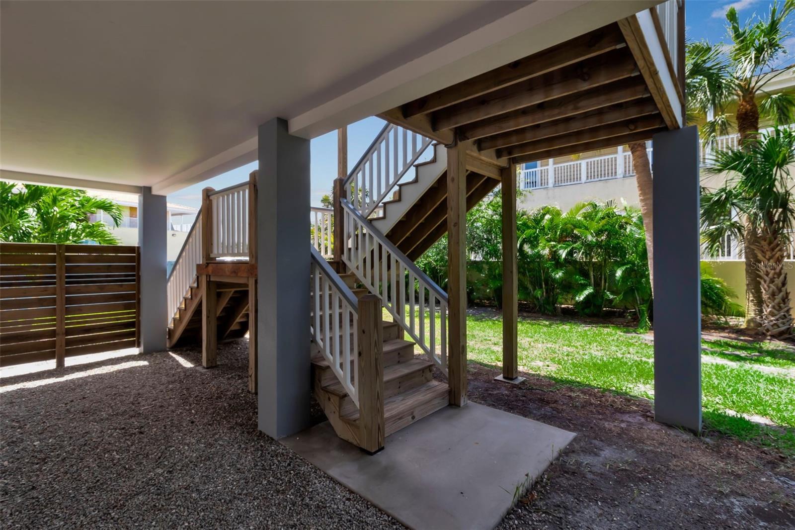 Image 31 of 94 For 105 Shore Road