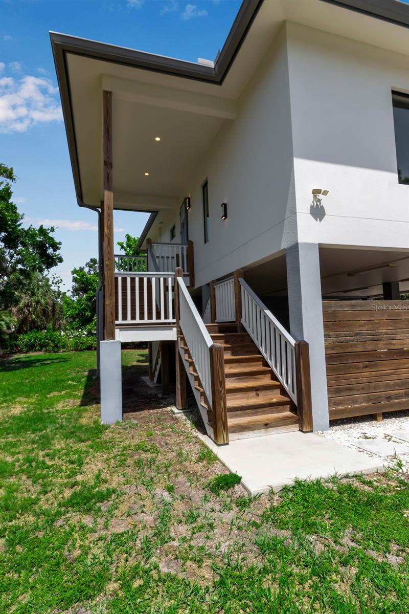 Image 39 of 94 For 105 Shore Road