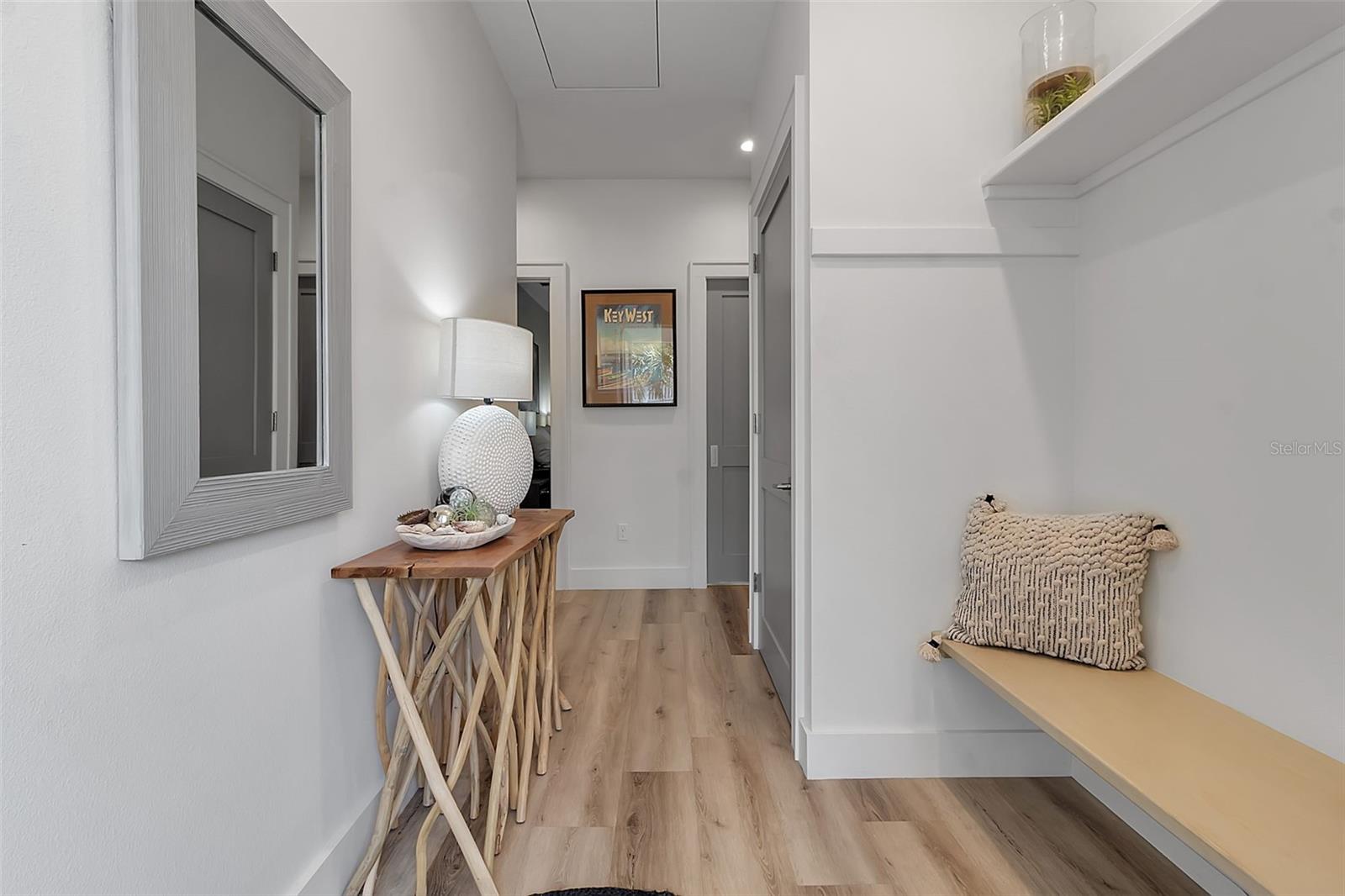 Image 47 of 94 For 105 Shore Road