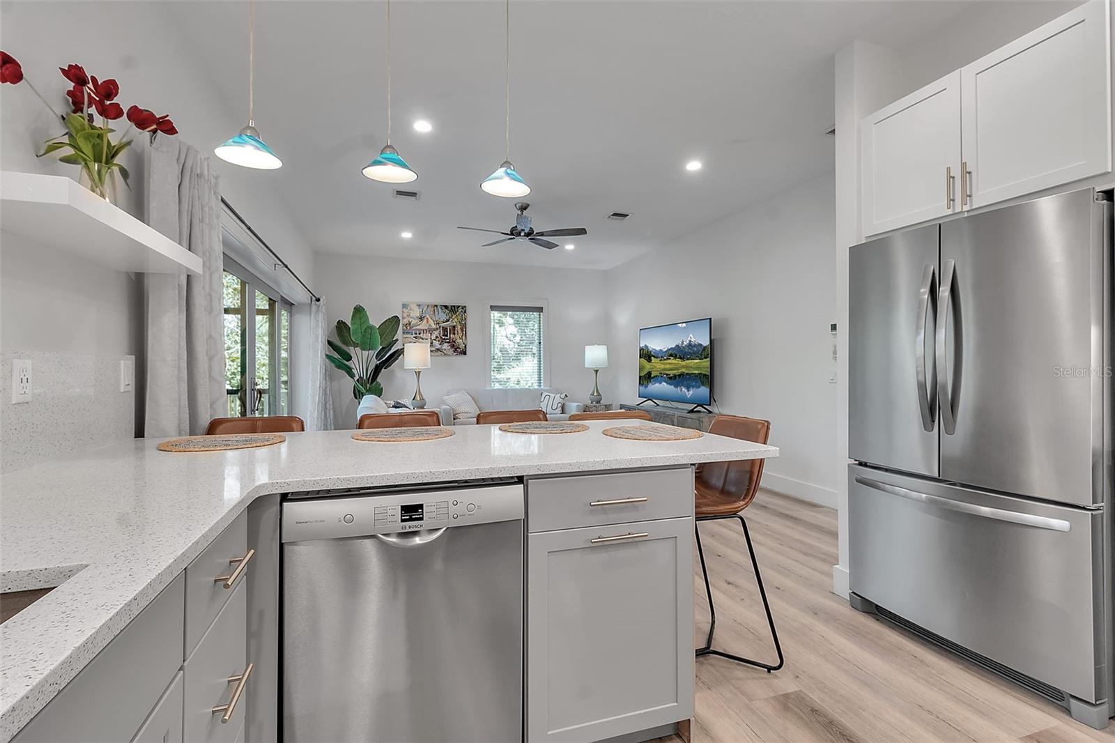 Image 68 of 94 For 105 Shore Road