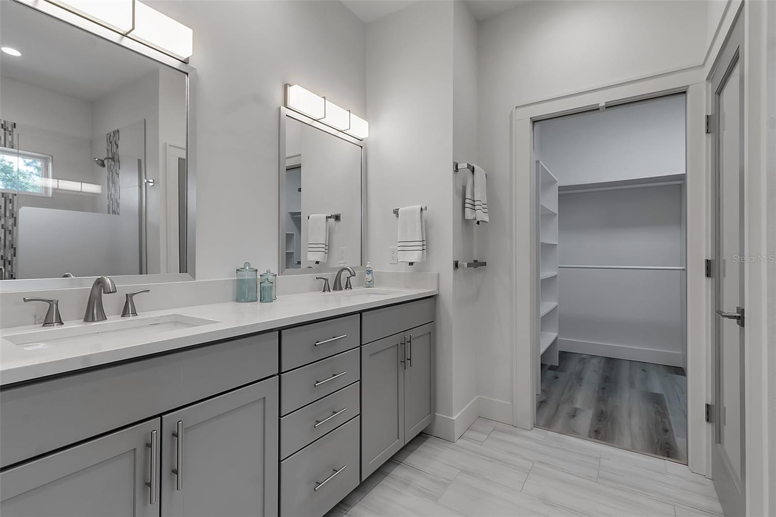 Image 83 of 94 For 105 Shore Road