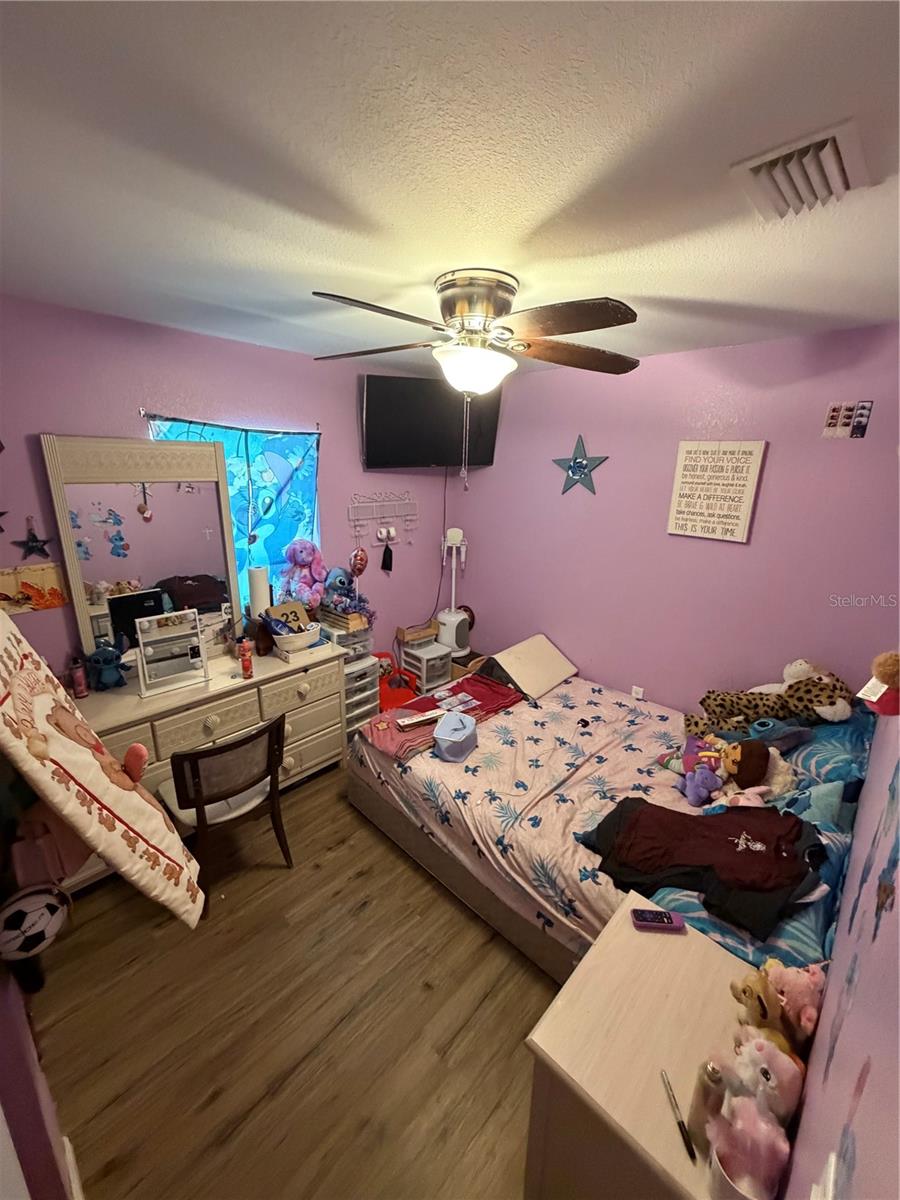 Image 10 of 16 For 1224 Carnahan Avenue