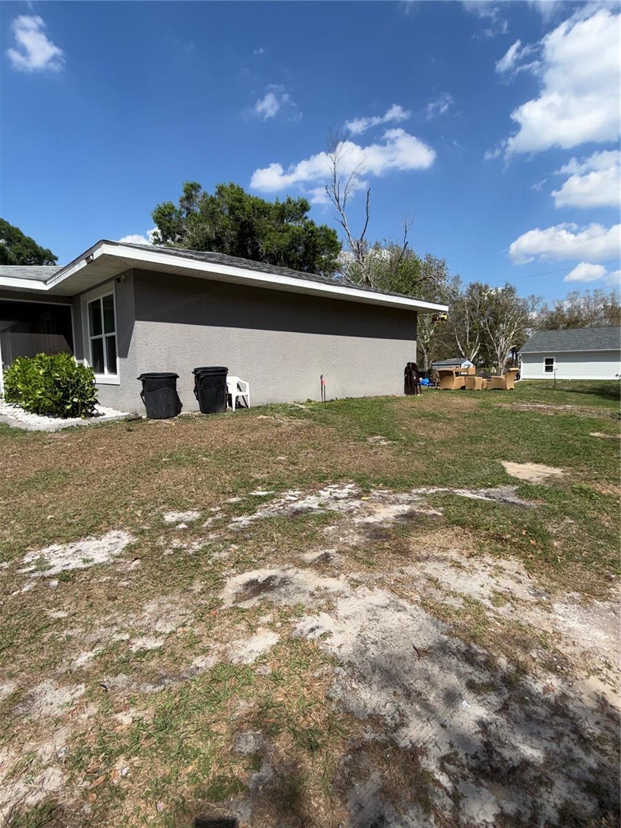 Image 14 of 16 For 1224 Carnahan Avenue