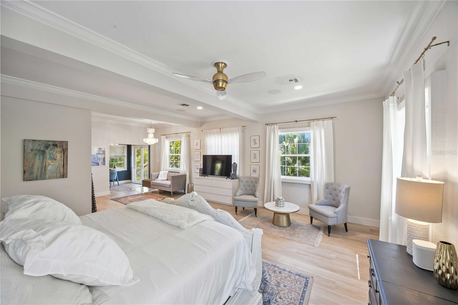 Image 21 of 32 For 2381 Florinda Street