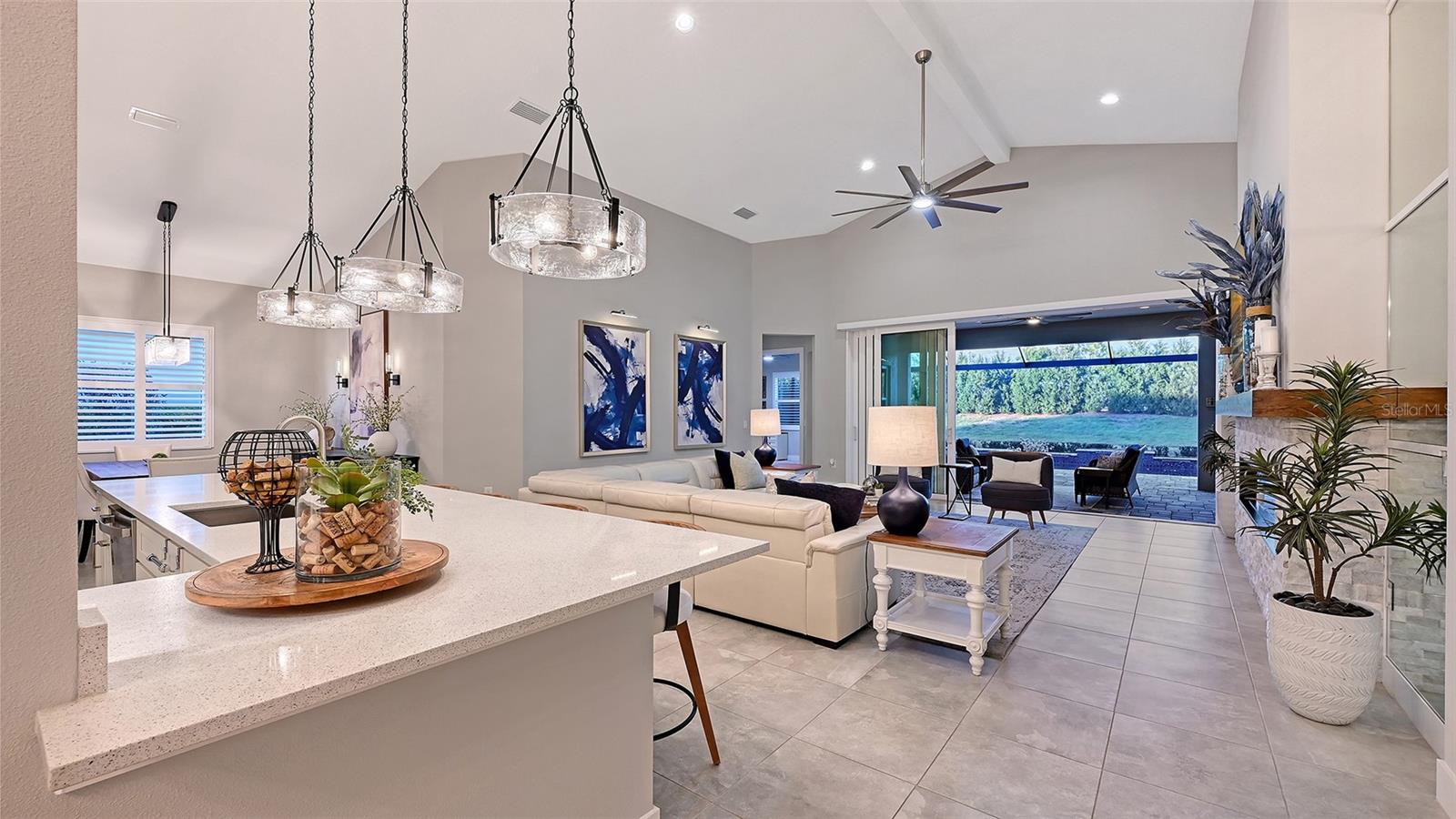 Image 10 of 100 For 8278 Grande Shores Drive