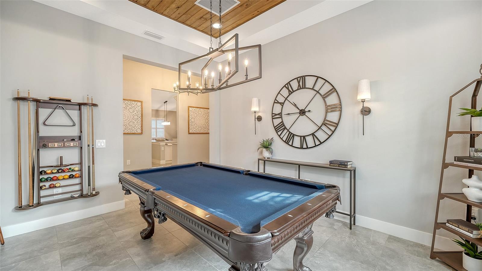 Image 24 of 100 For 8278 Grande Shores Drive