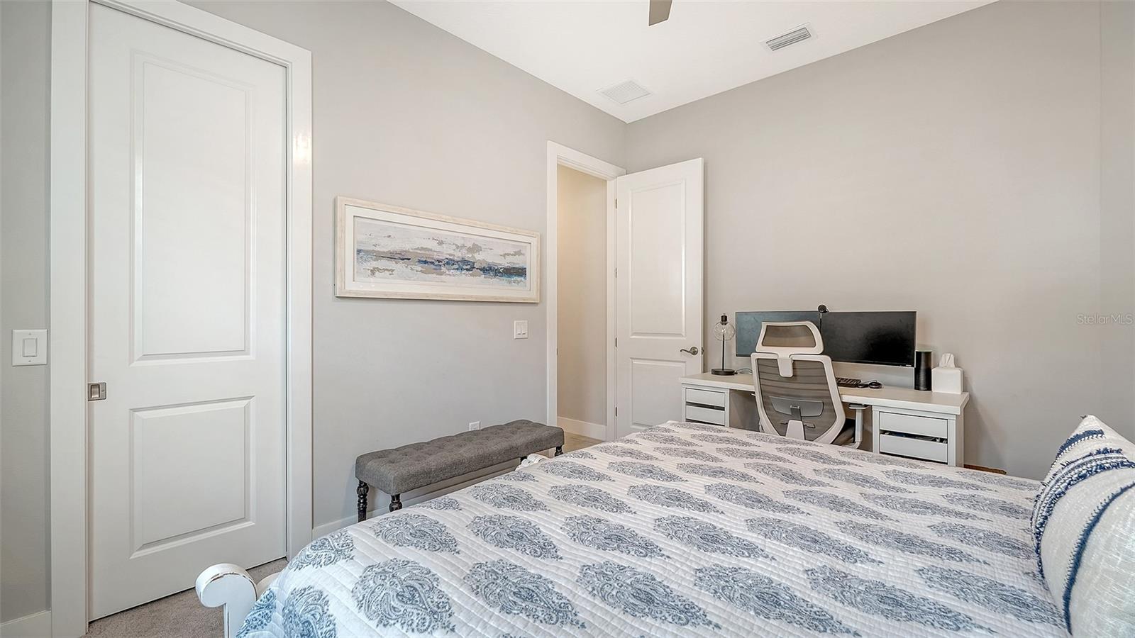 Image 35 of 100 For 8278 Grande Shores Drive