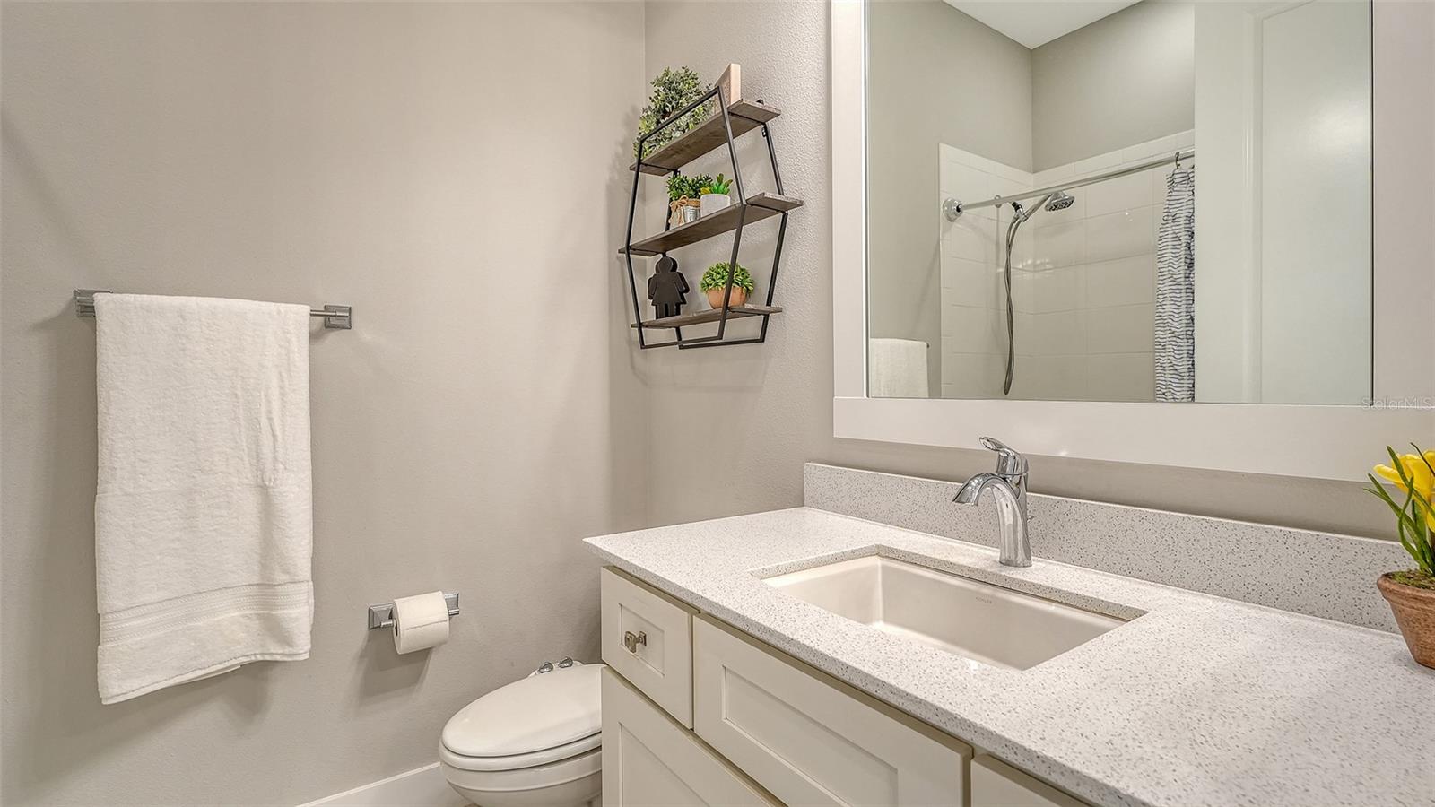 Image 36 of 100 For 8278 Grande Shores Drive