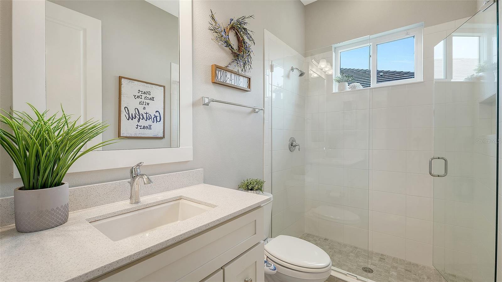 Image 40 of 100 For 8278 Grande Shores Drive