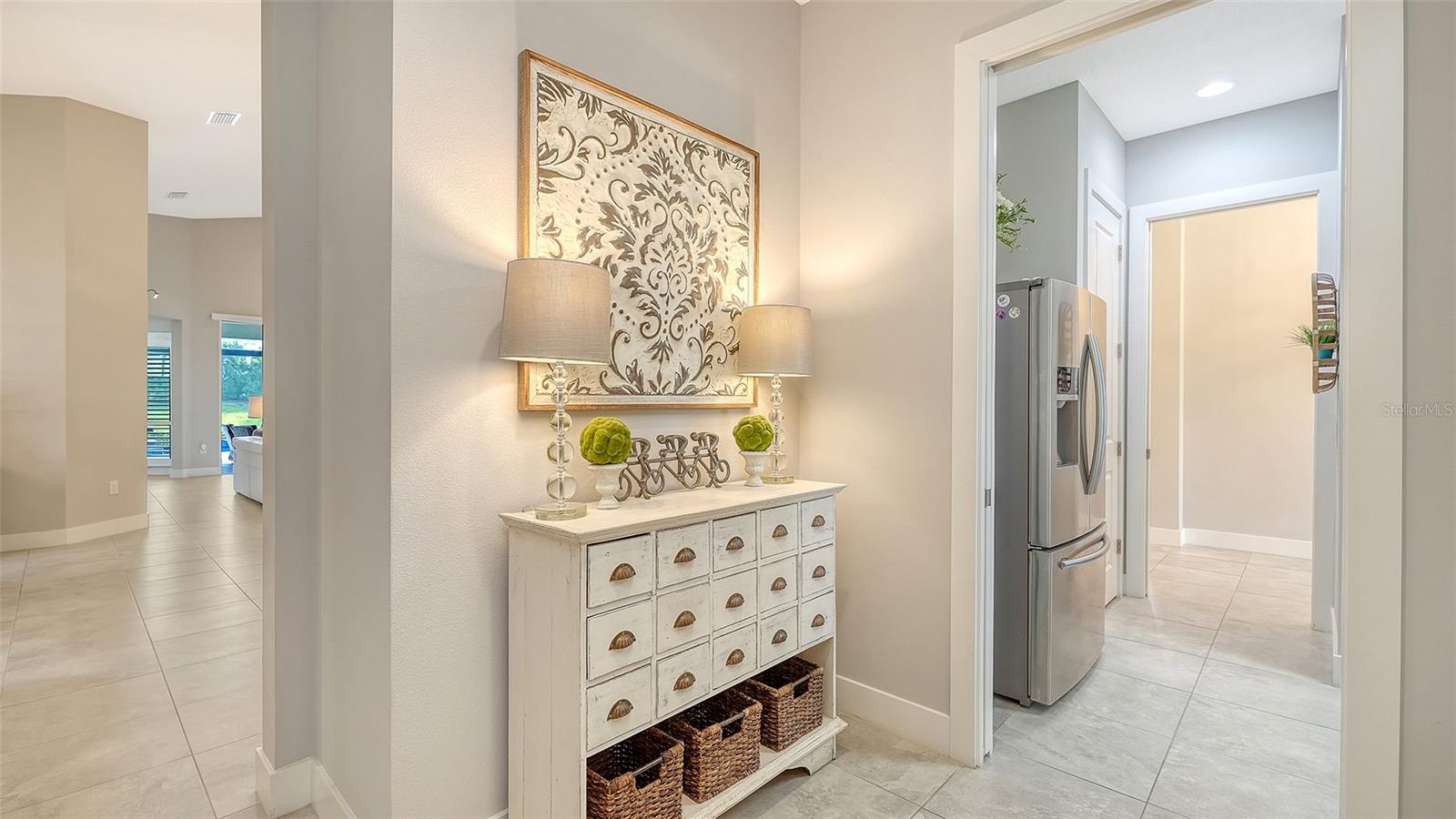 Image 41 of 100 For 8278 Grande Shores Drive