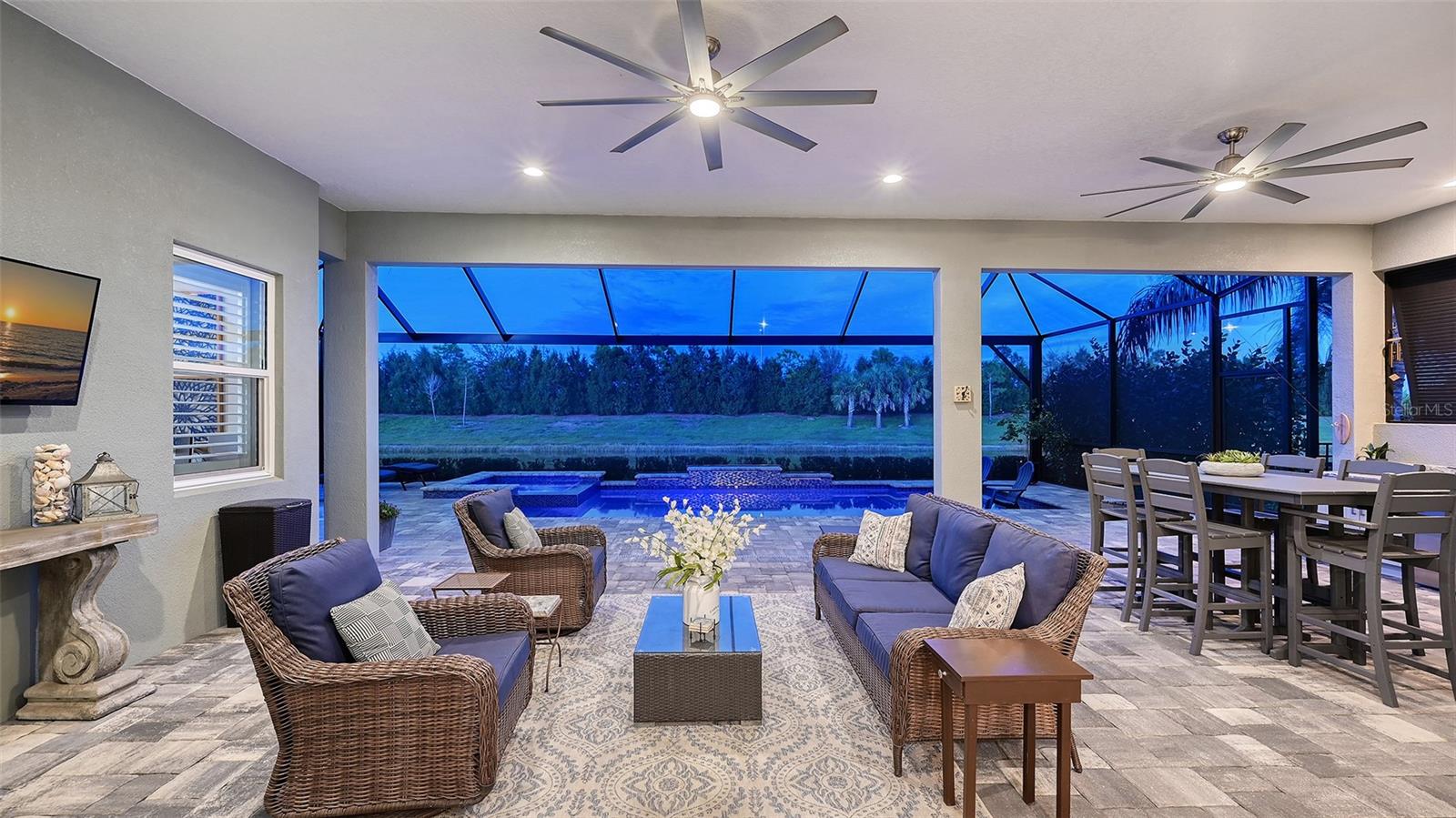 Image 44 of 100 For 8278 Grande Shores Drive