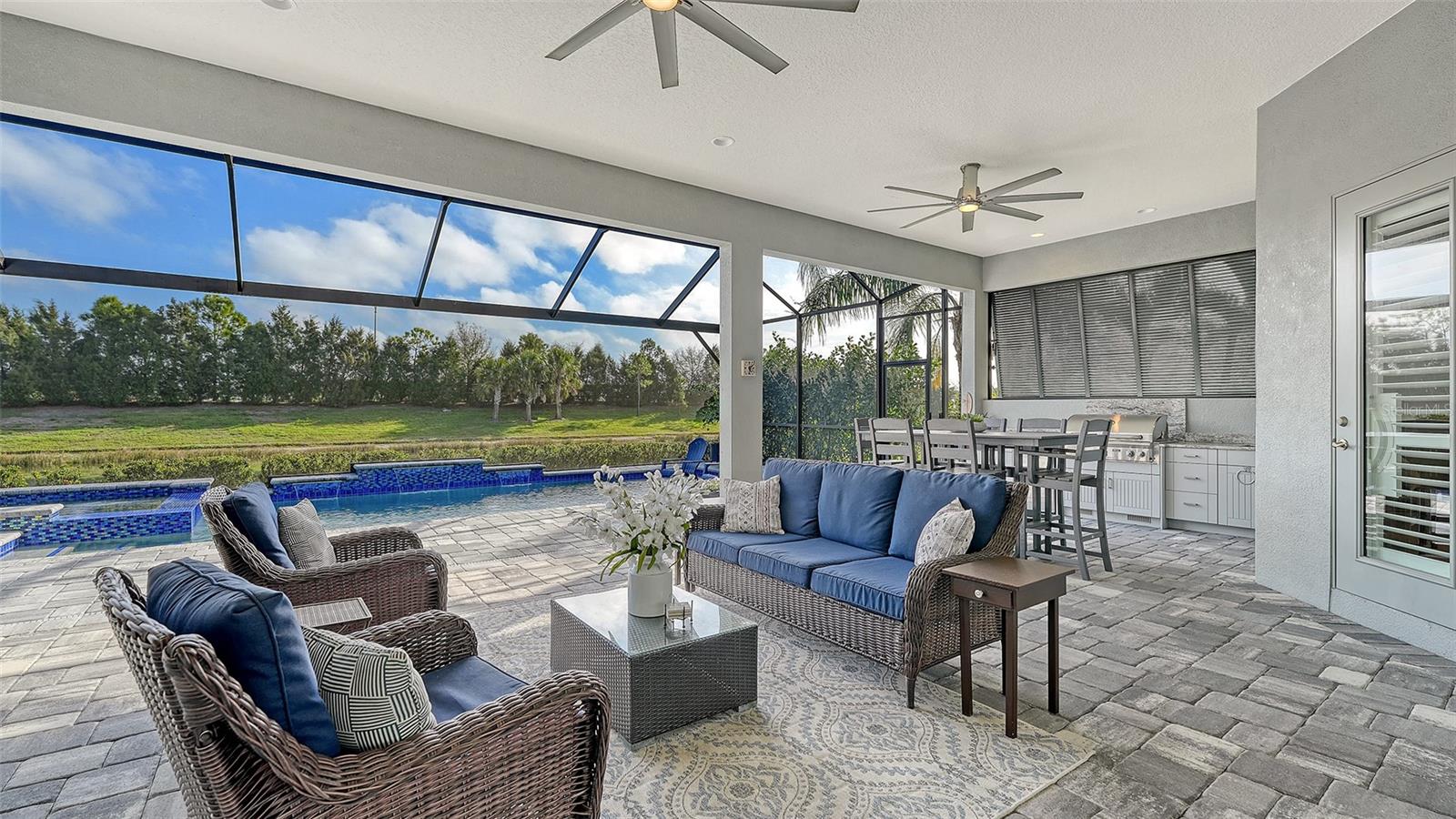 Image 46 of 100 For 8278 Grande Shores Drive