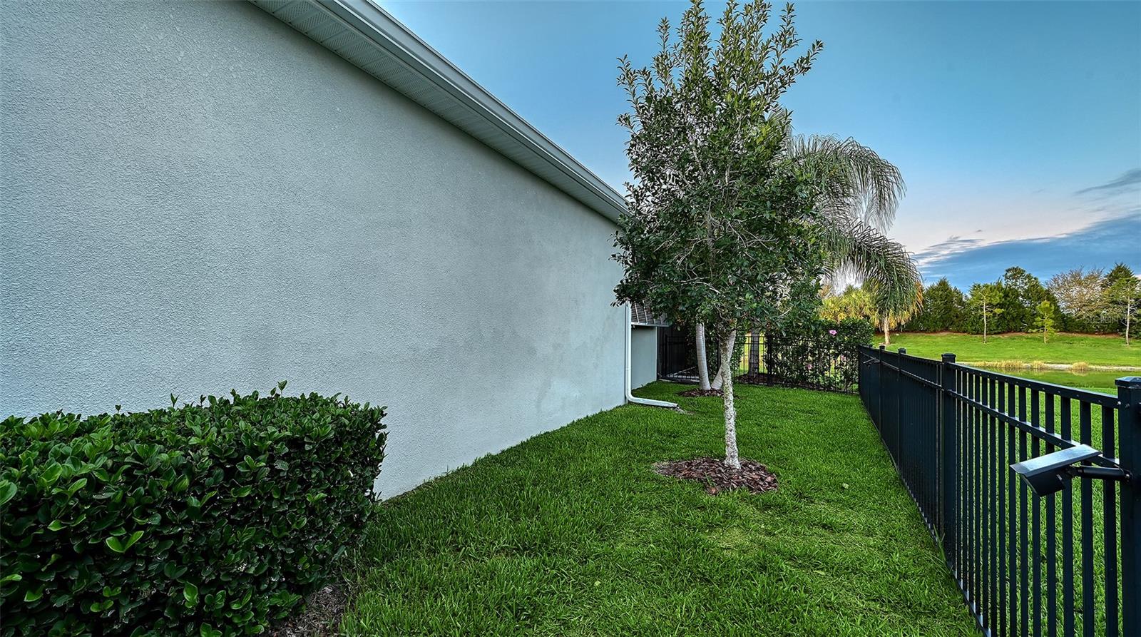 Image 60 of 100 For 8278 Grande Shores Drive