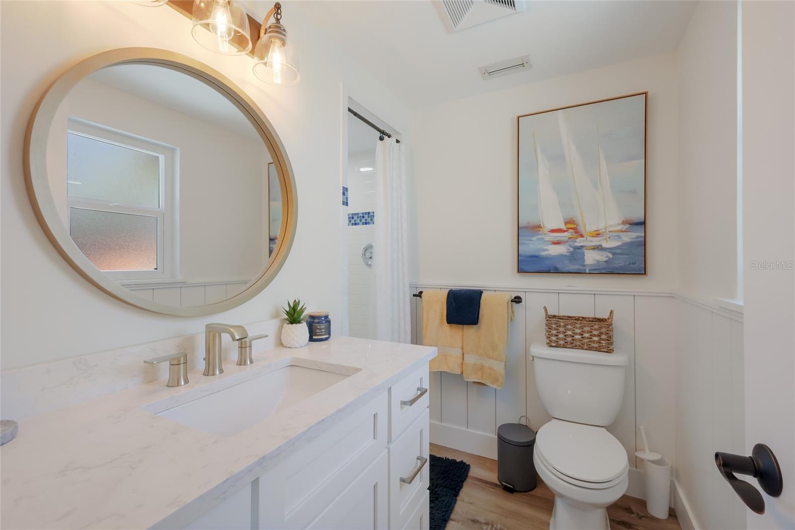 Image 25 of 46 For 517 70th Street