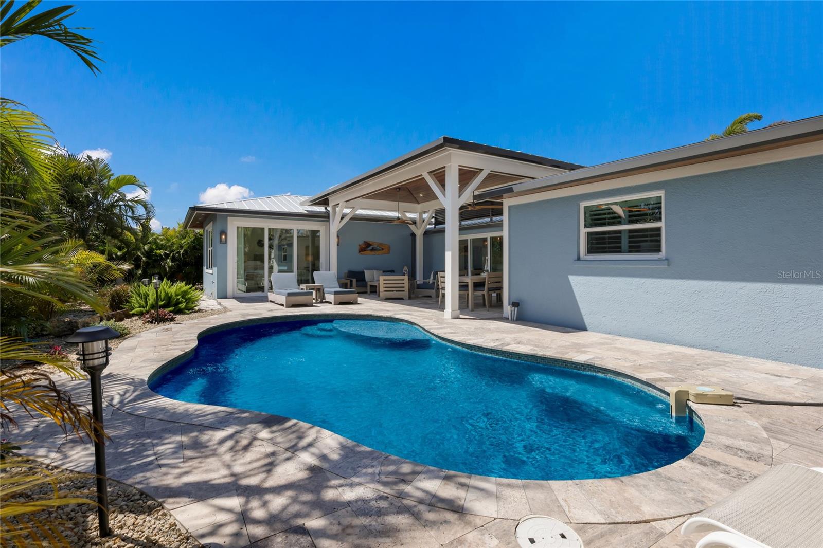 Image 33 of 46 For 517 70th Street