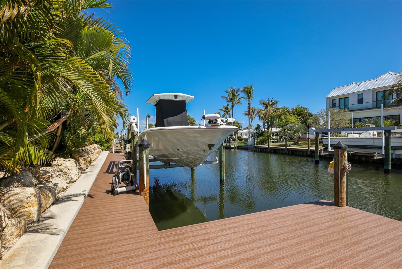 Image 36 of 46 For 517 70th Street