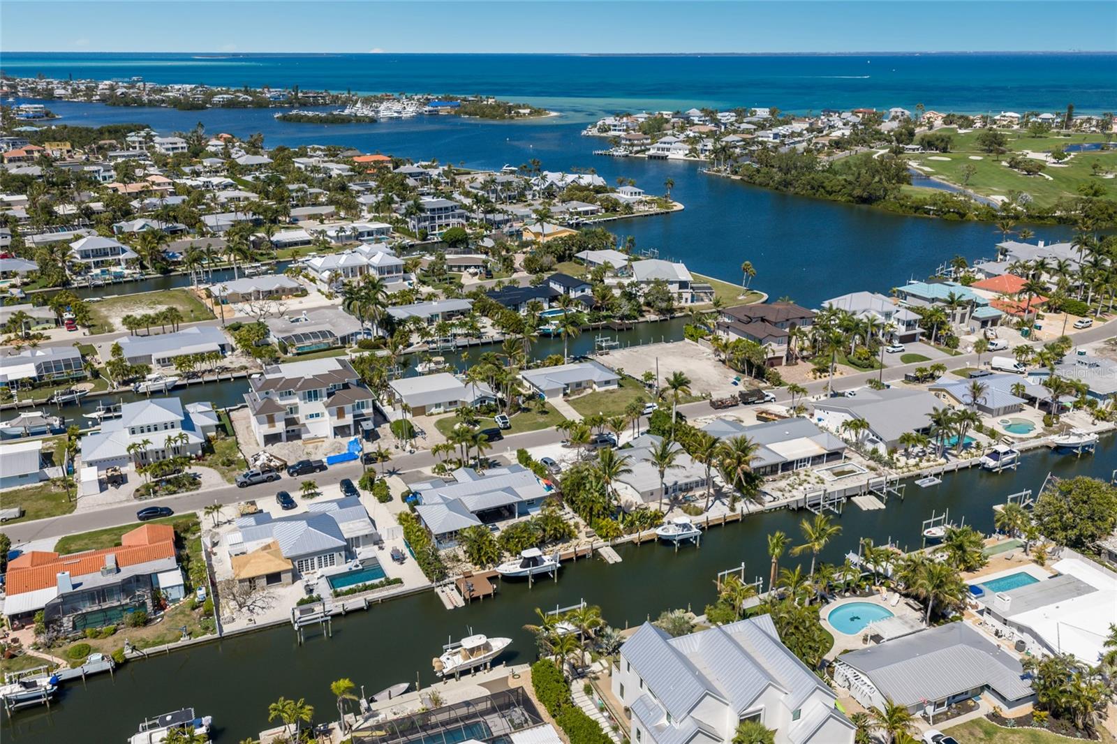 Image 42 of 46 For 517 70th Street