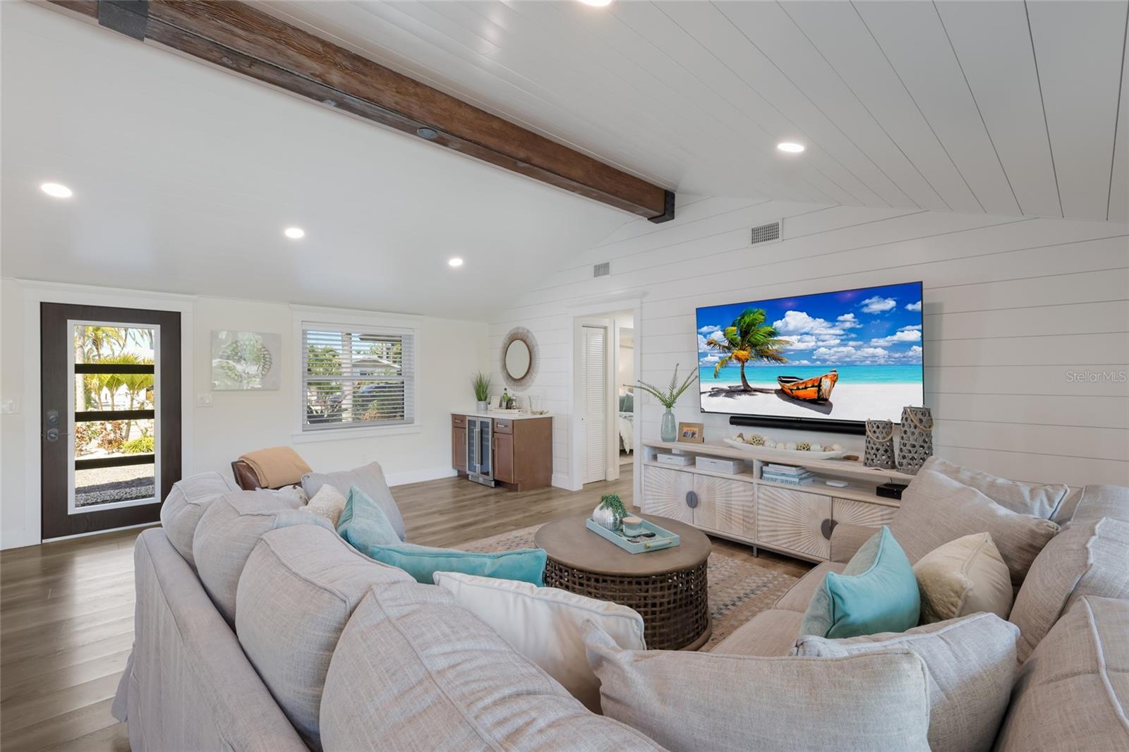 Image 6 of 46 For 517 70th Street