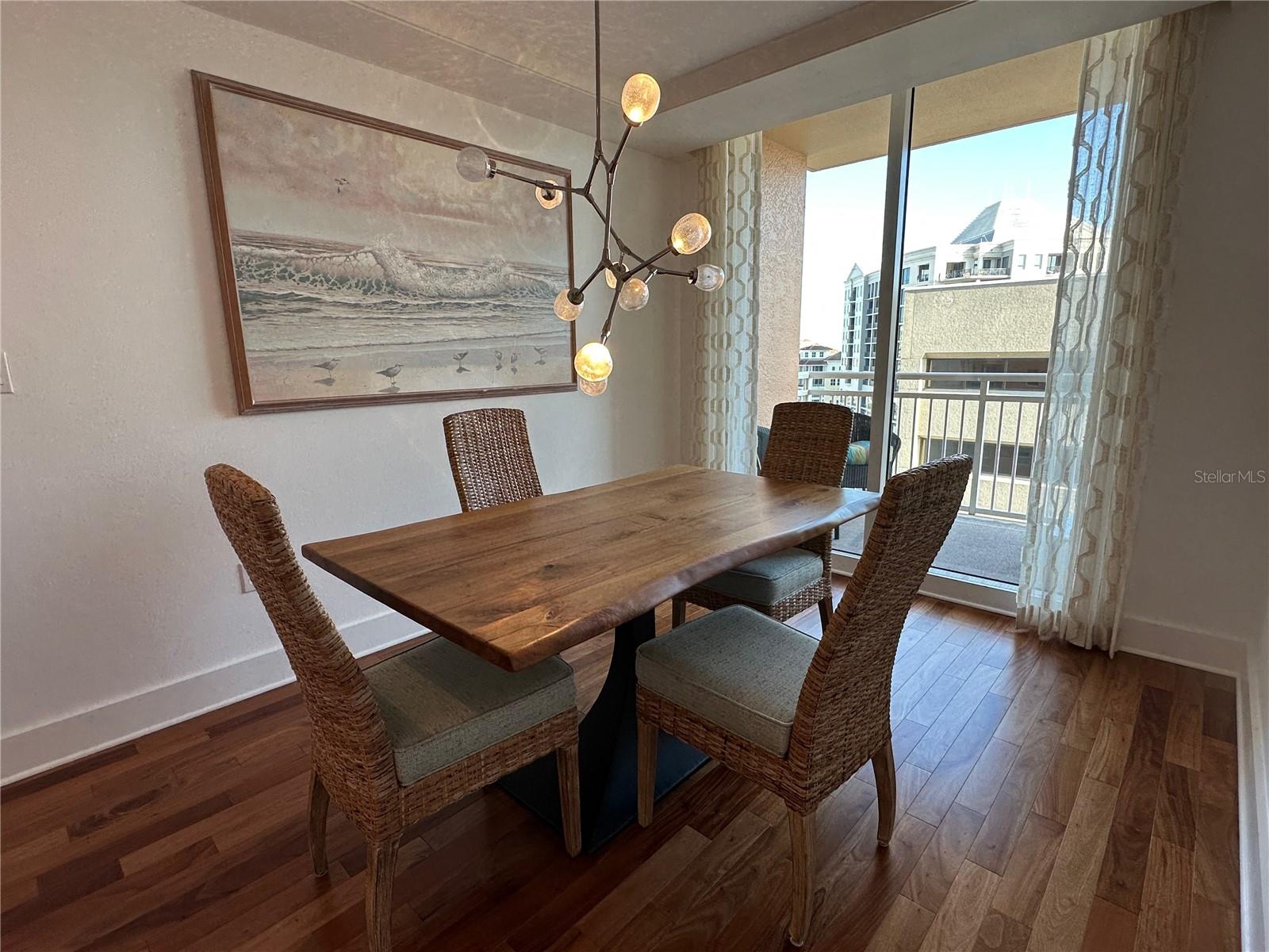 Image 15 of 69 For 1350 Main Street 1401