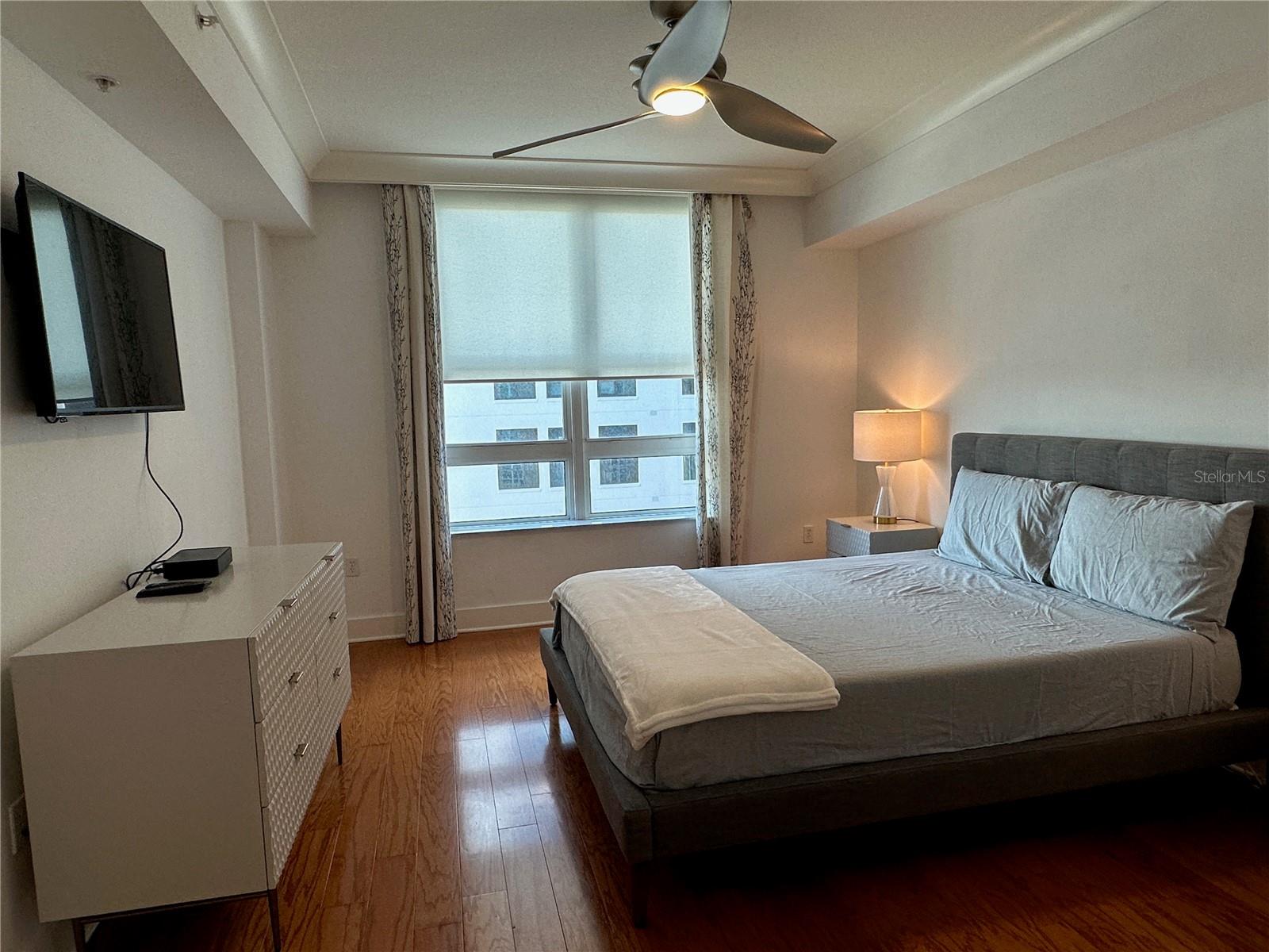 Image 28 of 69 For 1350 Main Street 1401