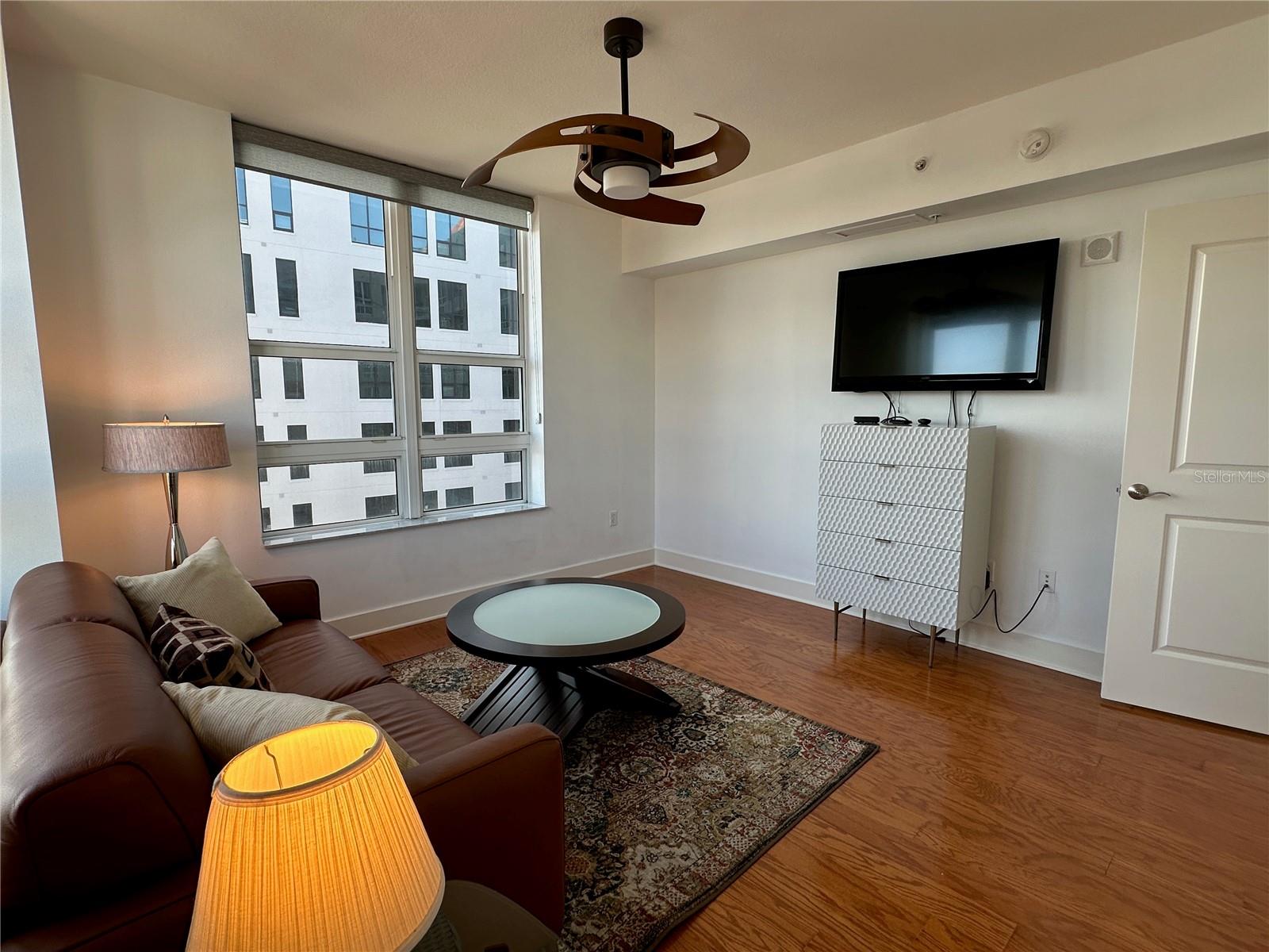 Image 35 of 69 For 1350 Main Street 1401