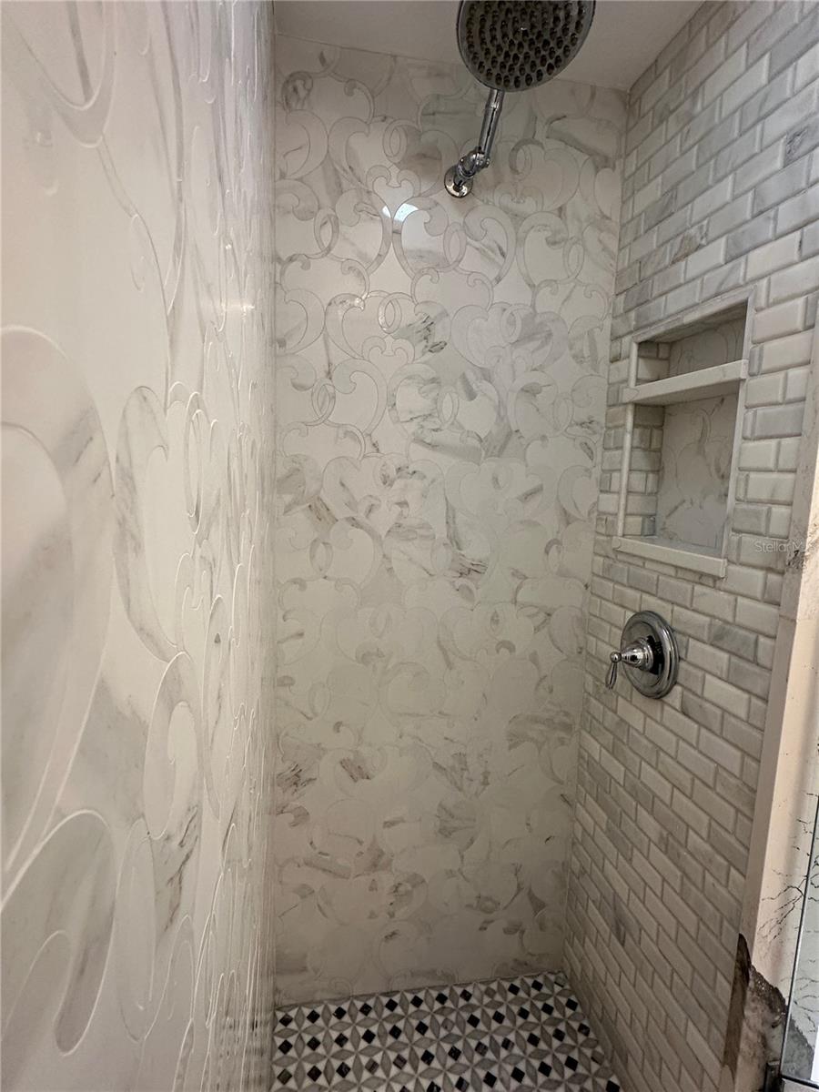 Image 39 of 69 For 1350 Main Street 1401