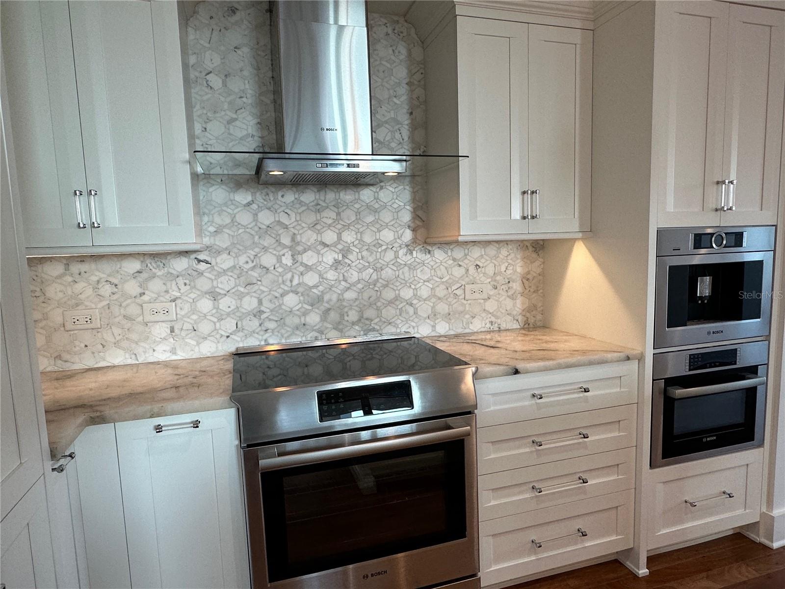 Image 8 of 69 For 1350 Main Street 1401